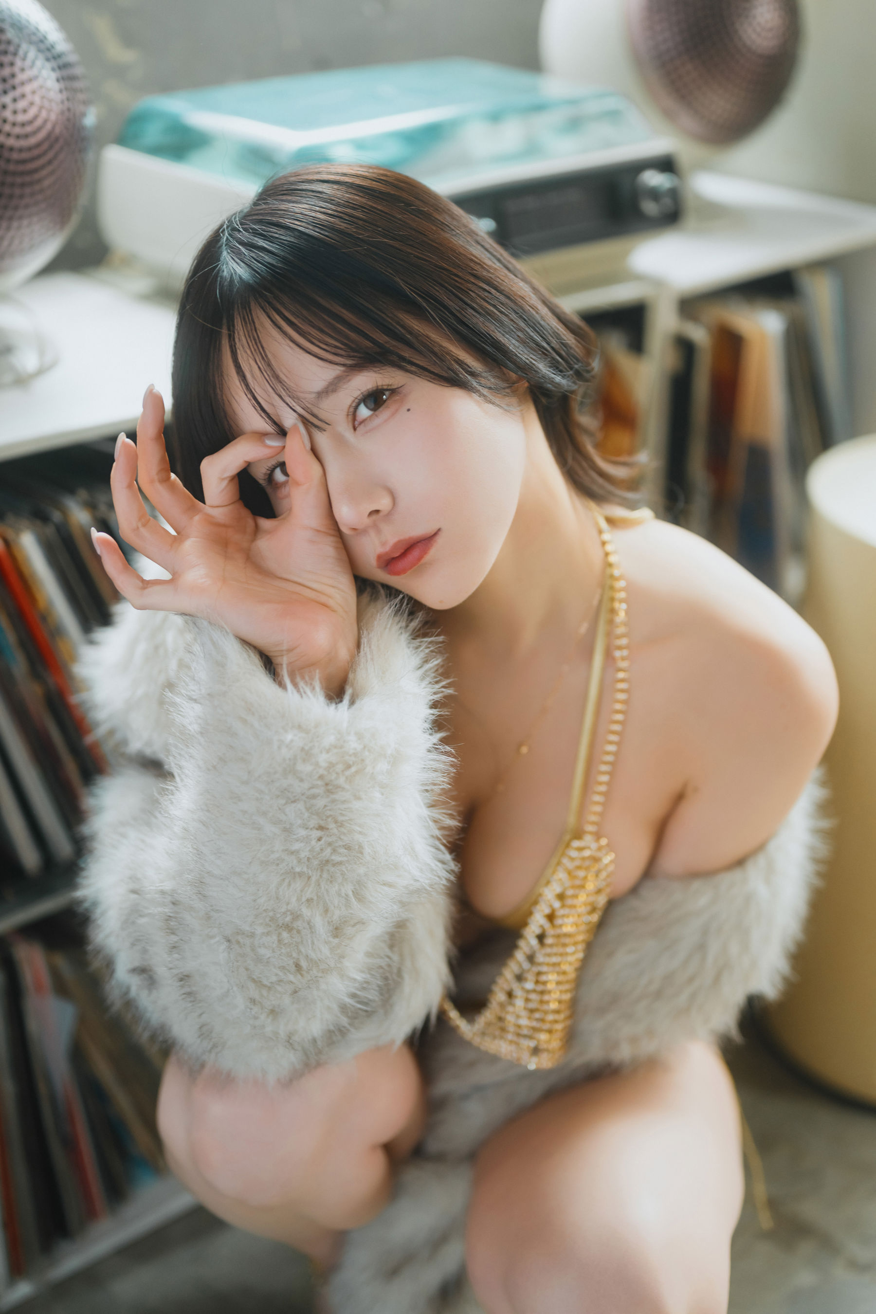 日本甜美COSERけんけん - Gold/(110P)