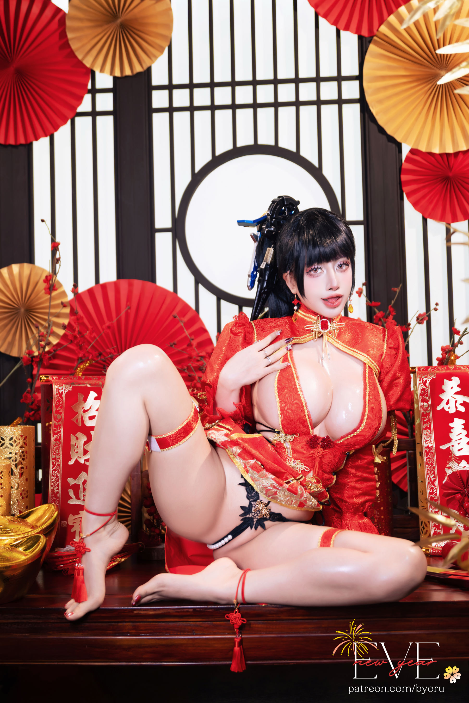 日本性感萝莉Byoru - Eve New Year Qipao/(44P)