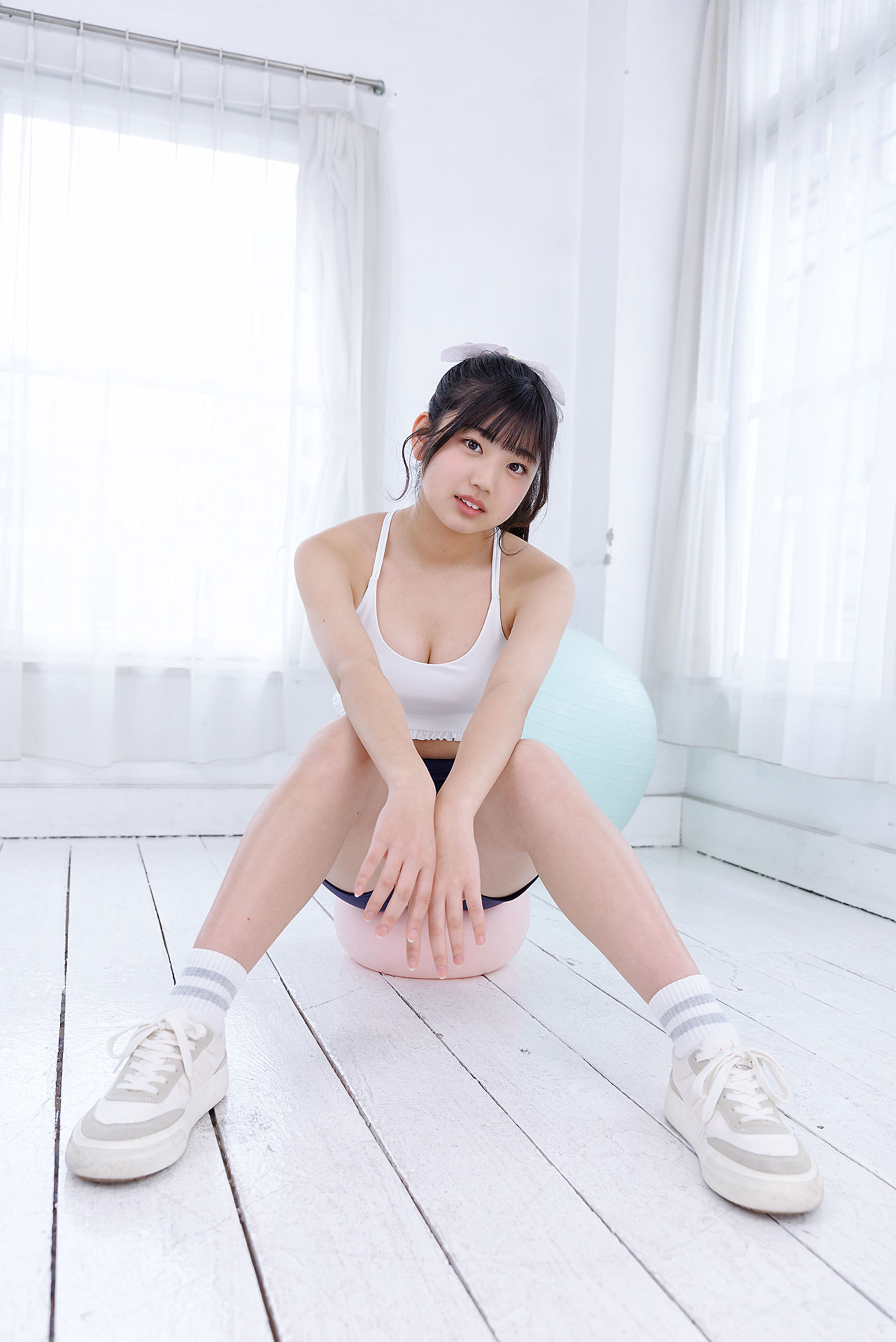 [Minisuka.tv] Haku Fumitsuki 文月珀 - Regular Gallery Set 5.02/(40P)