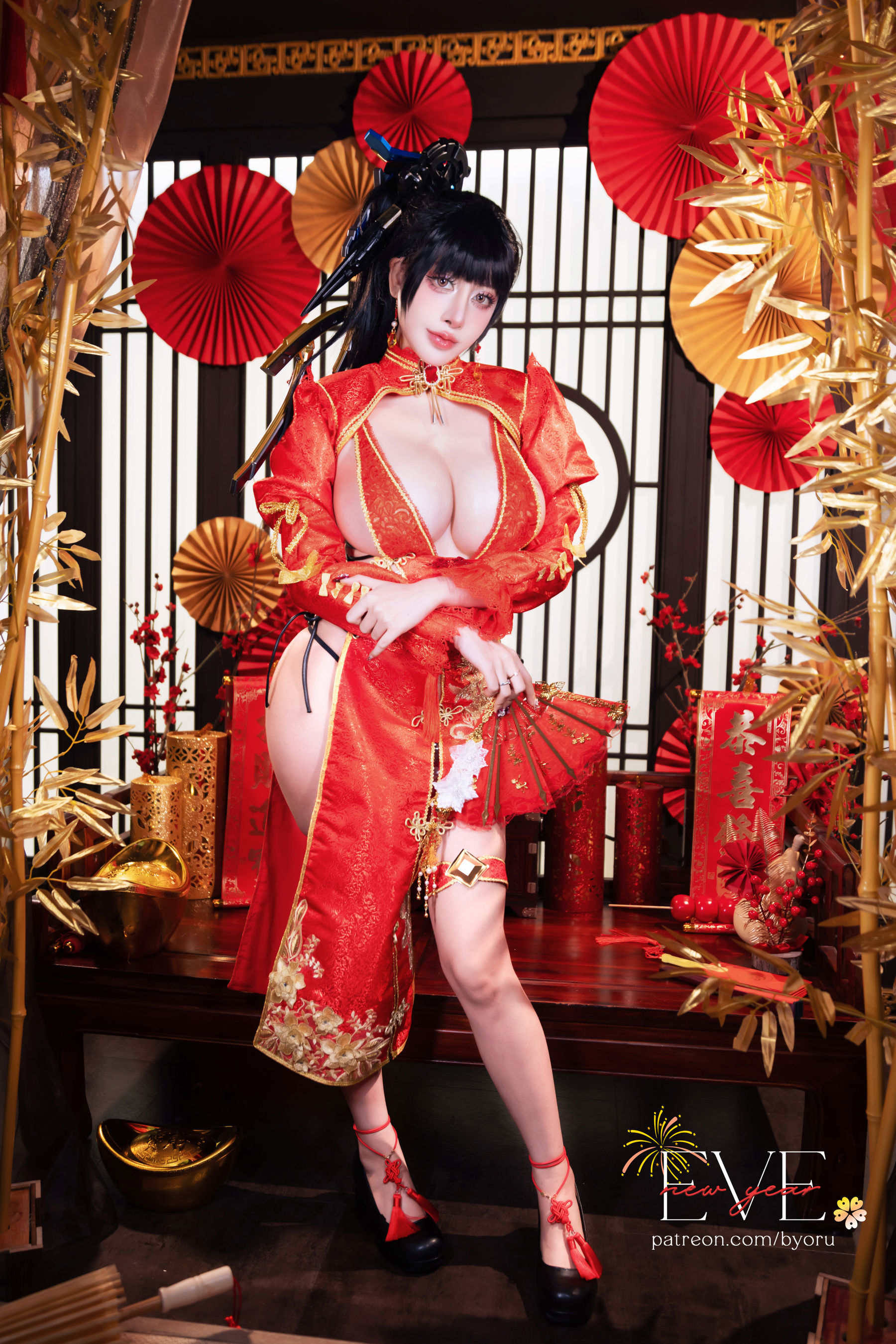 日本性感萝莉Byoru - Eve New Year Qipao/(44P)