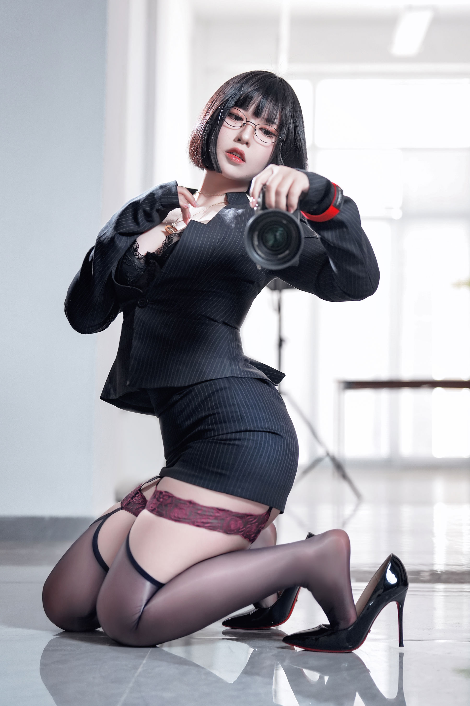 半半子 - 上司様 Vol.03/(56P)