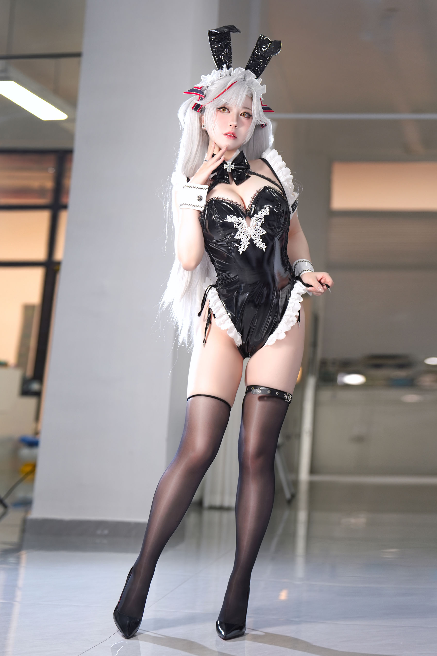 半半子 - 歐根親王Bunny/(62P)
