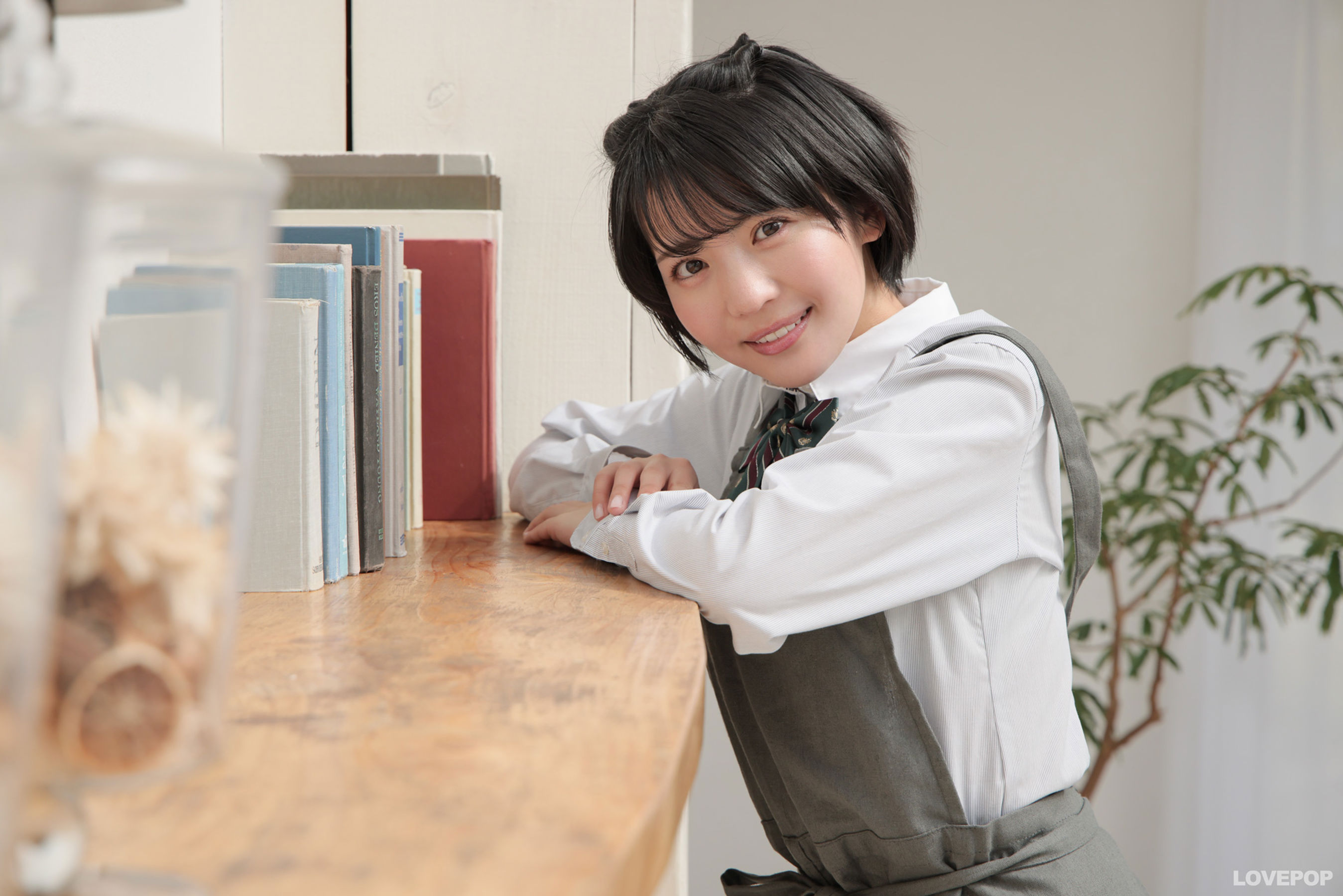 [LOVEPOP] Moeka Sasaki 佐々木萌香 Photoset 49/(85P)