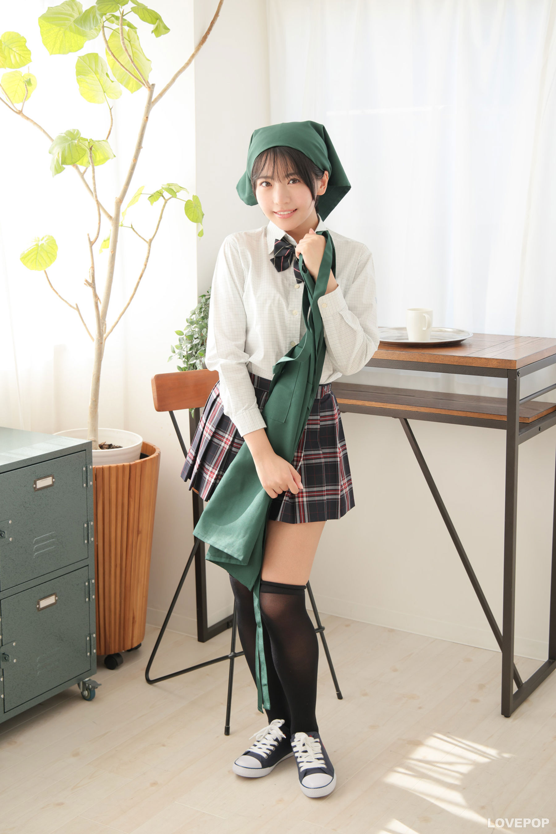[LOVEPOP] Moeka Sasaki 佐々木萌香 Photoset 43/(92P)