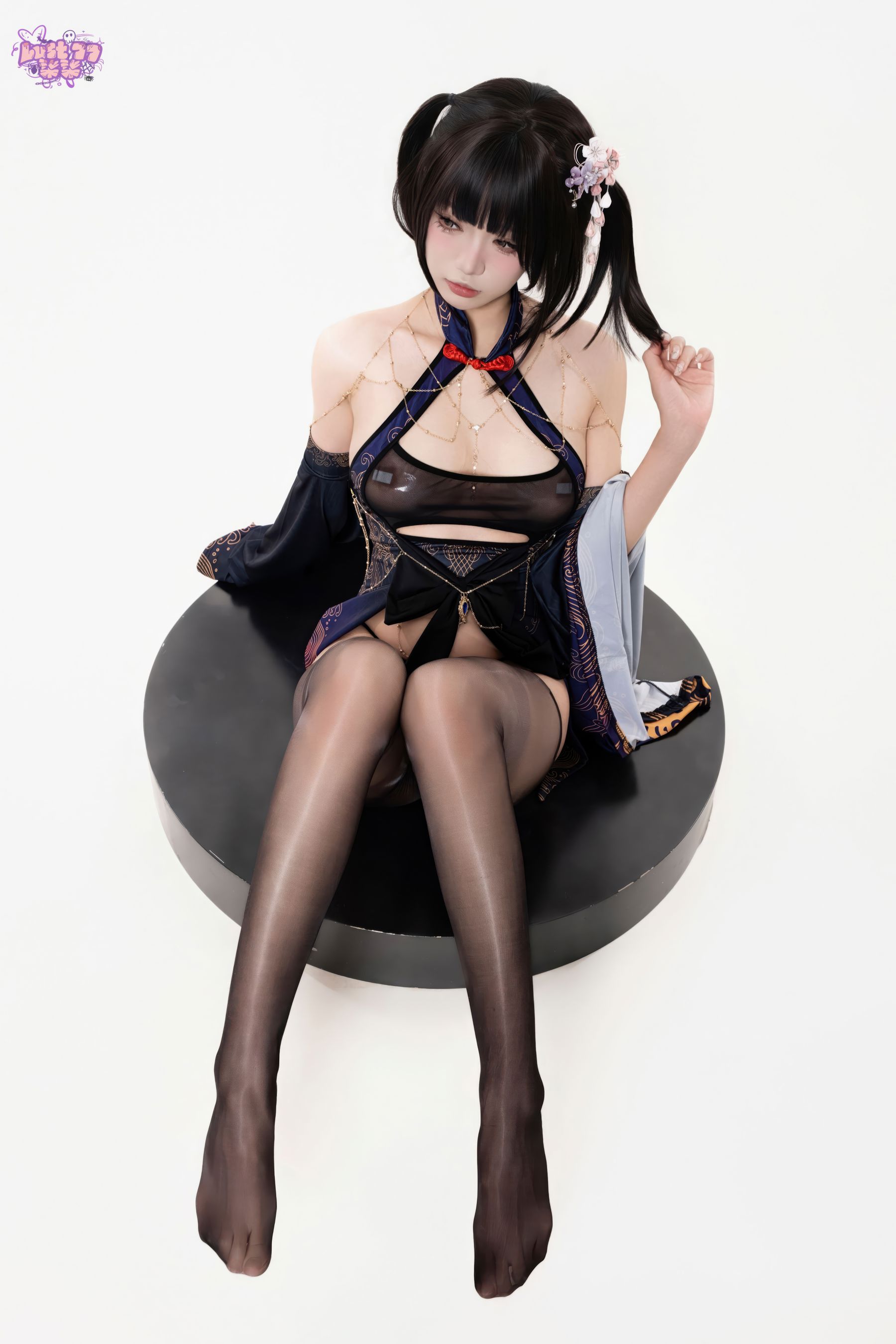 动漫博主 柒柒要乖哦 - 紫电/(69P)