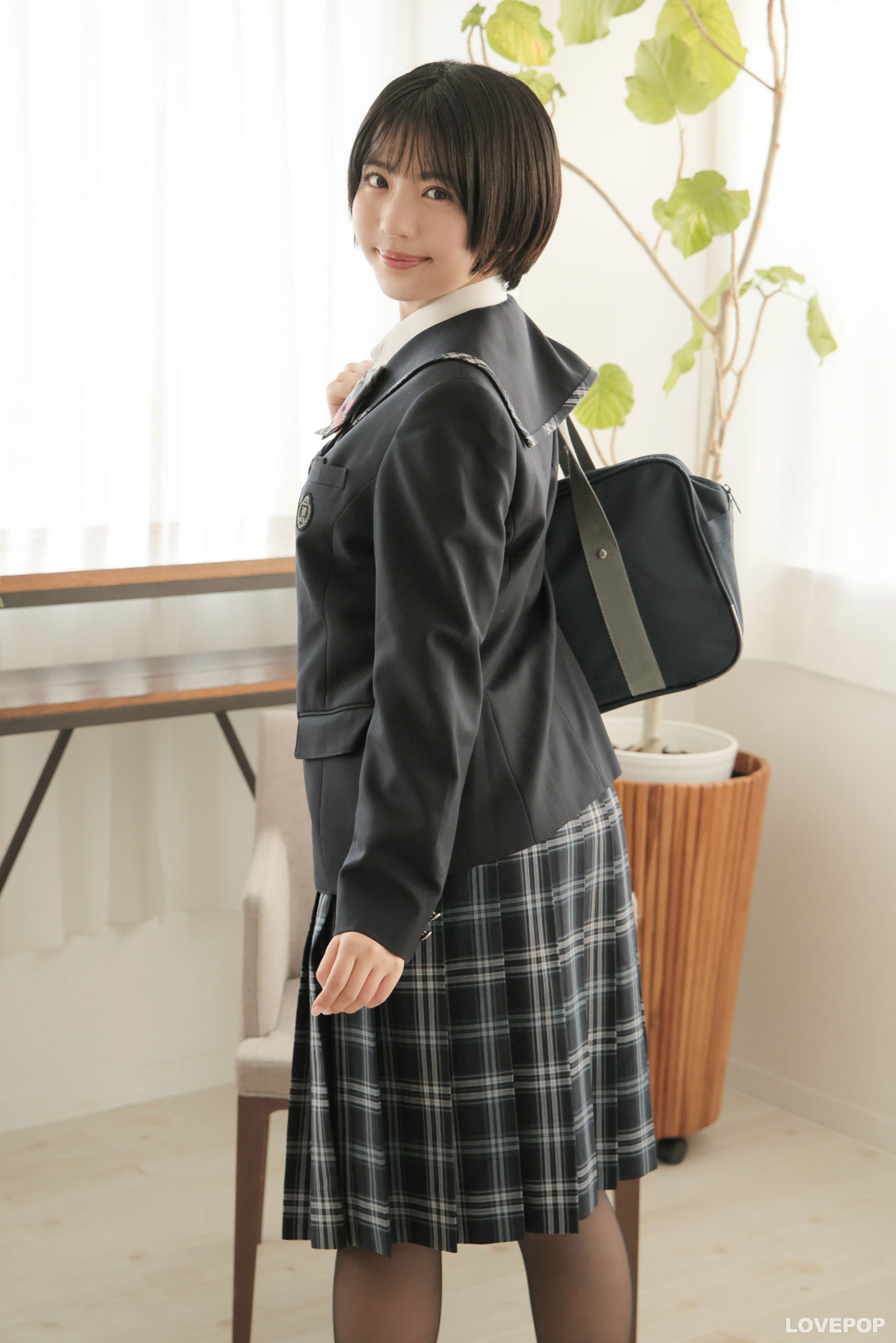 [LOVEPOP] Moeka Sasaki 佐々木萌香 Photoset 41/(92P)