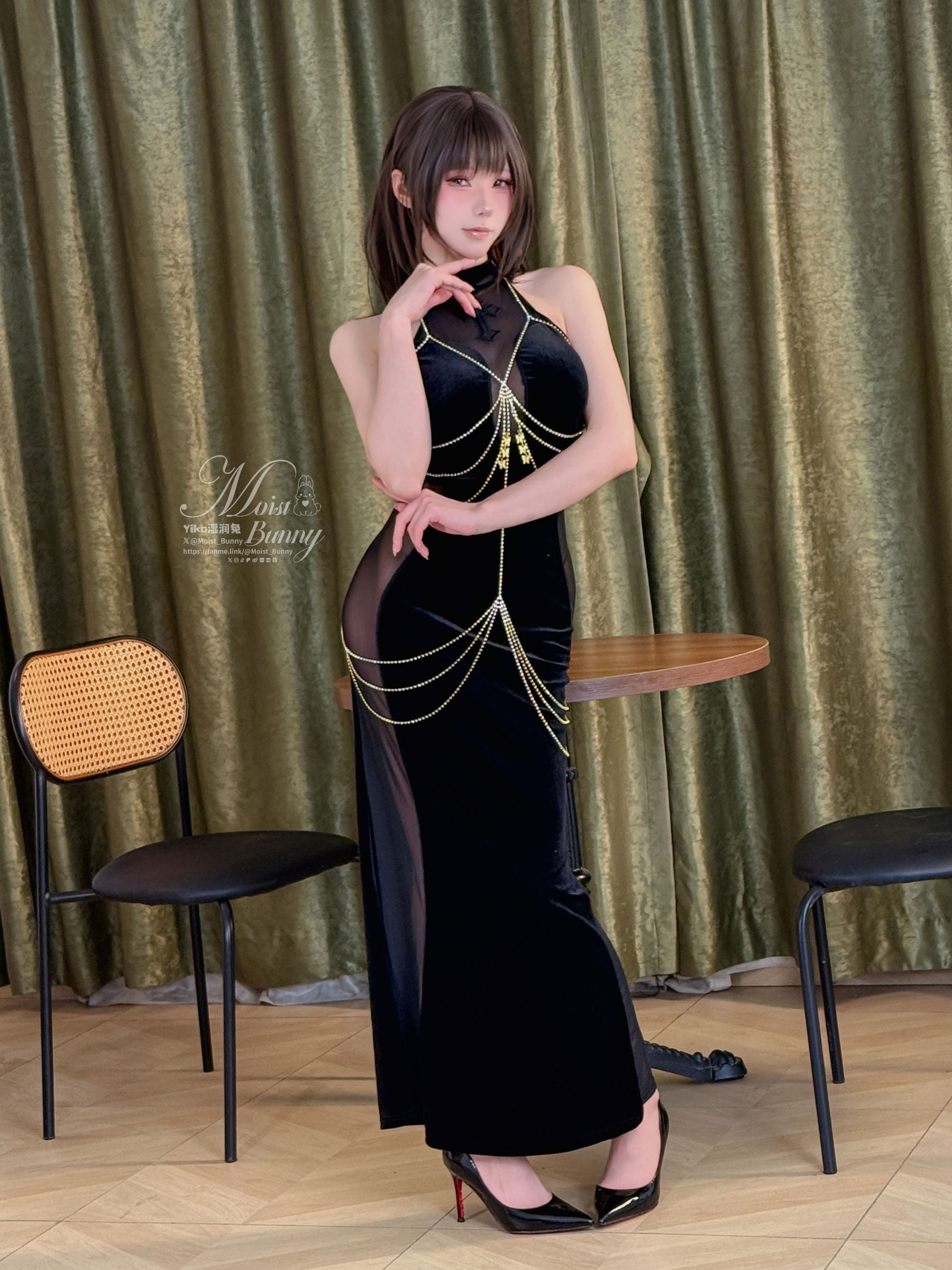 咬一口兔娘 - 黑色丽花/(34P)