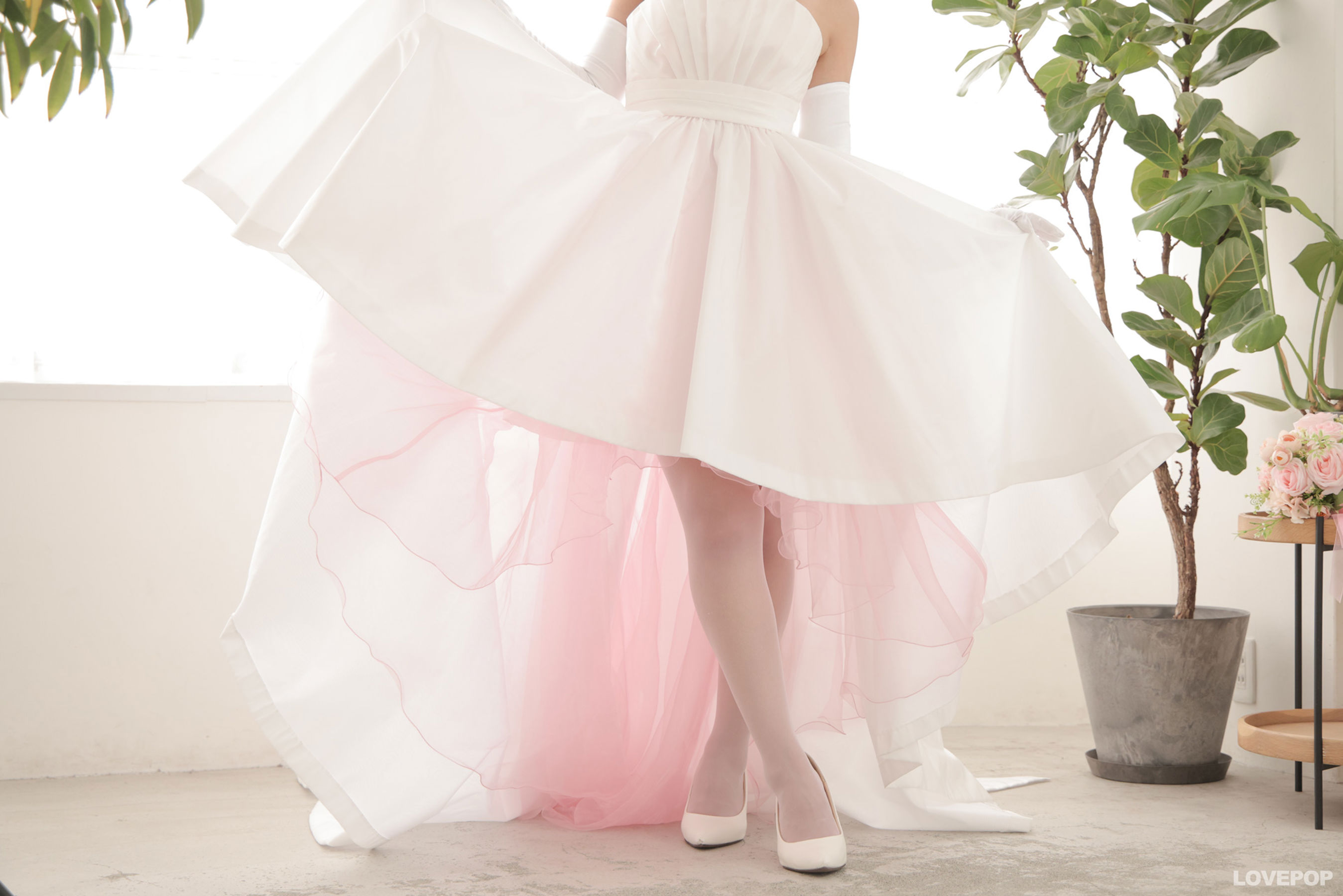 [LOVEPOP] Moeka Sasaki 佐々木萌香 Photoset 61/(94P)
