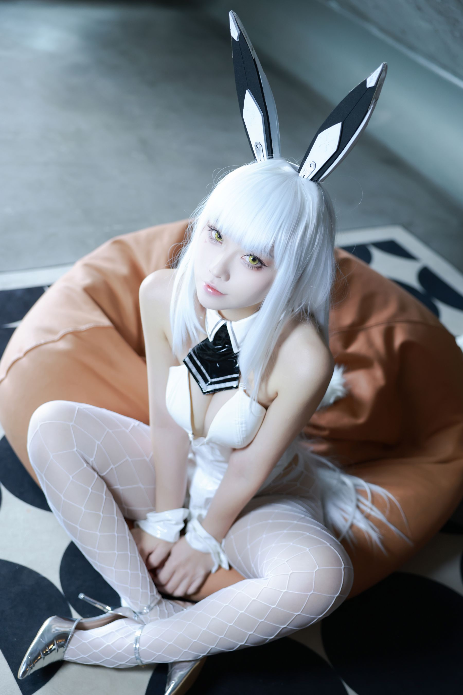 动漫博主 G44不会受伤 - 布兰儿兔女郎/(51P)