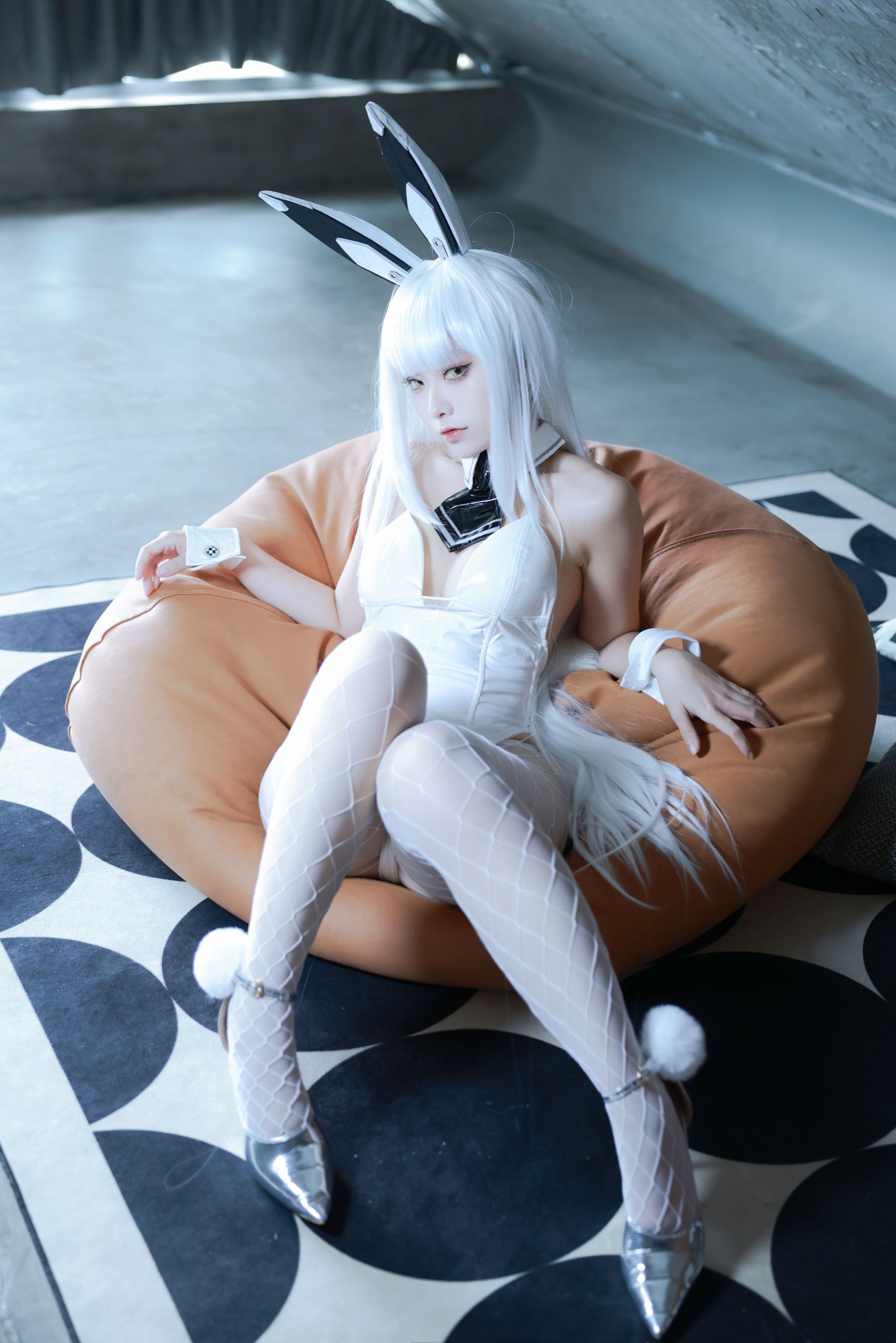 动漫博主 G44不会受伤 - 布兰儿兔女郎/(51P)
