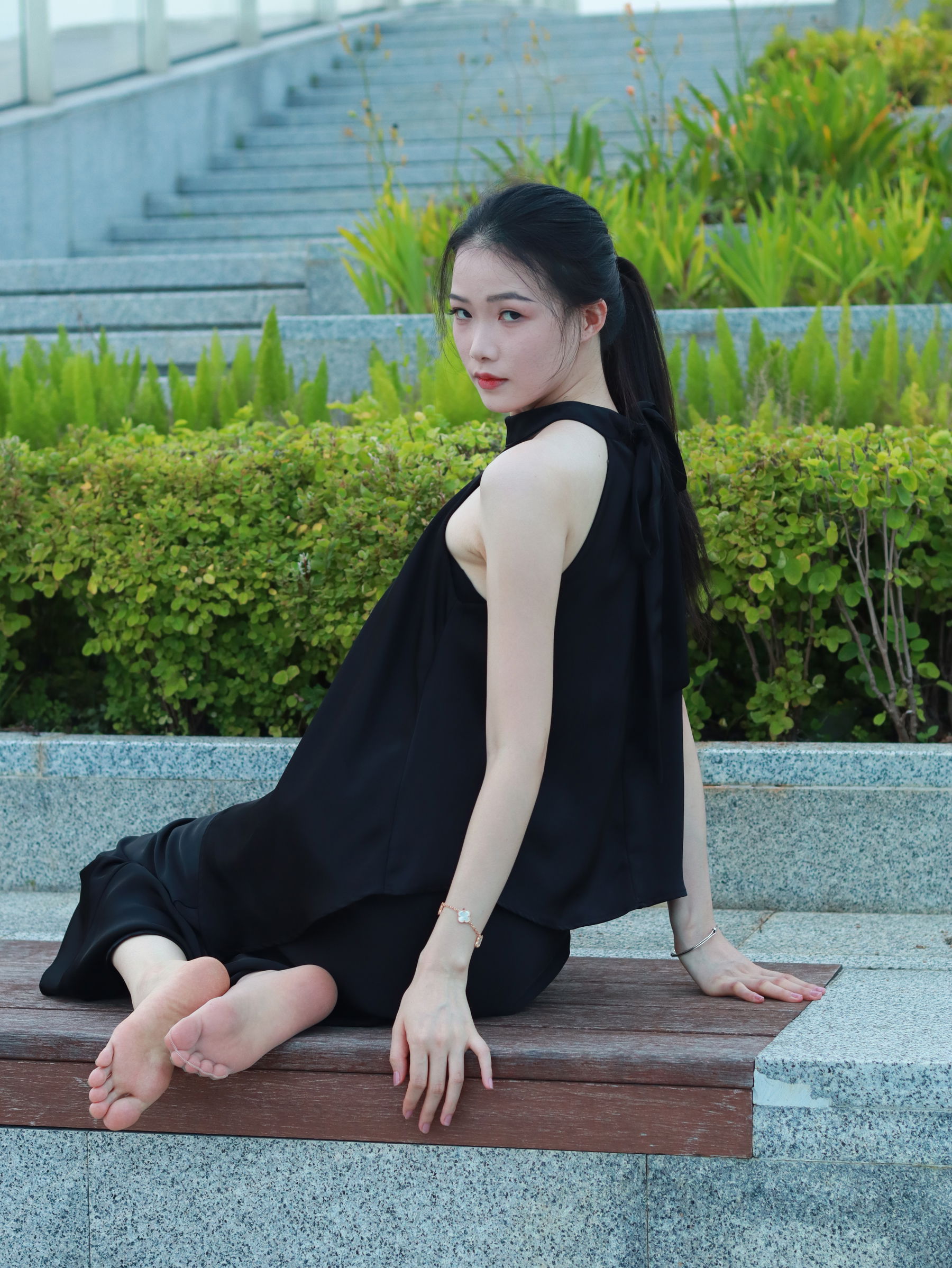 个人约拍 - 18号作品 02框眼镜小妹/(258P)
