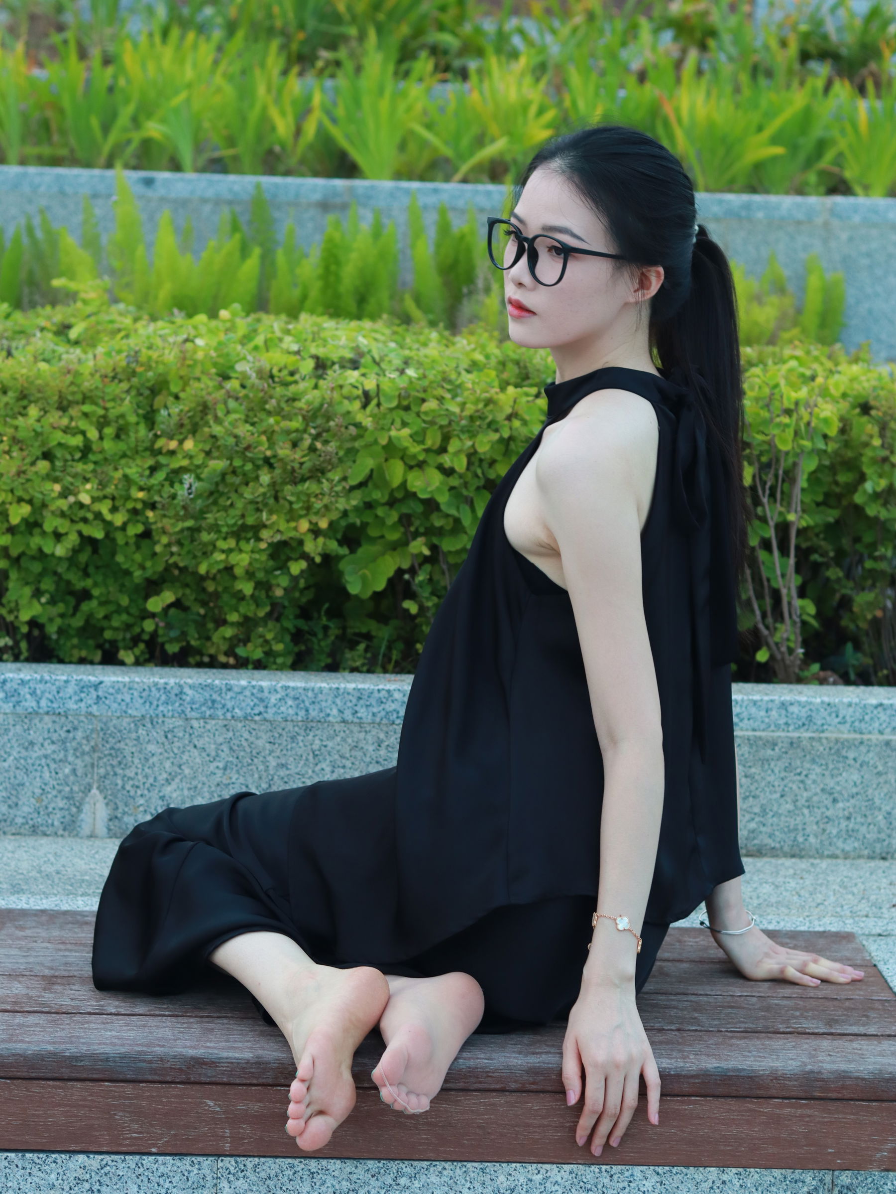 个人约拍 - 18号作品 02框眼镜小妹/(258P)