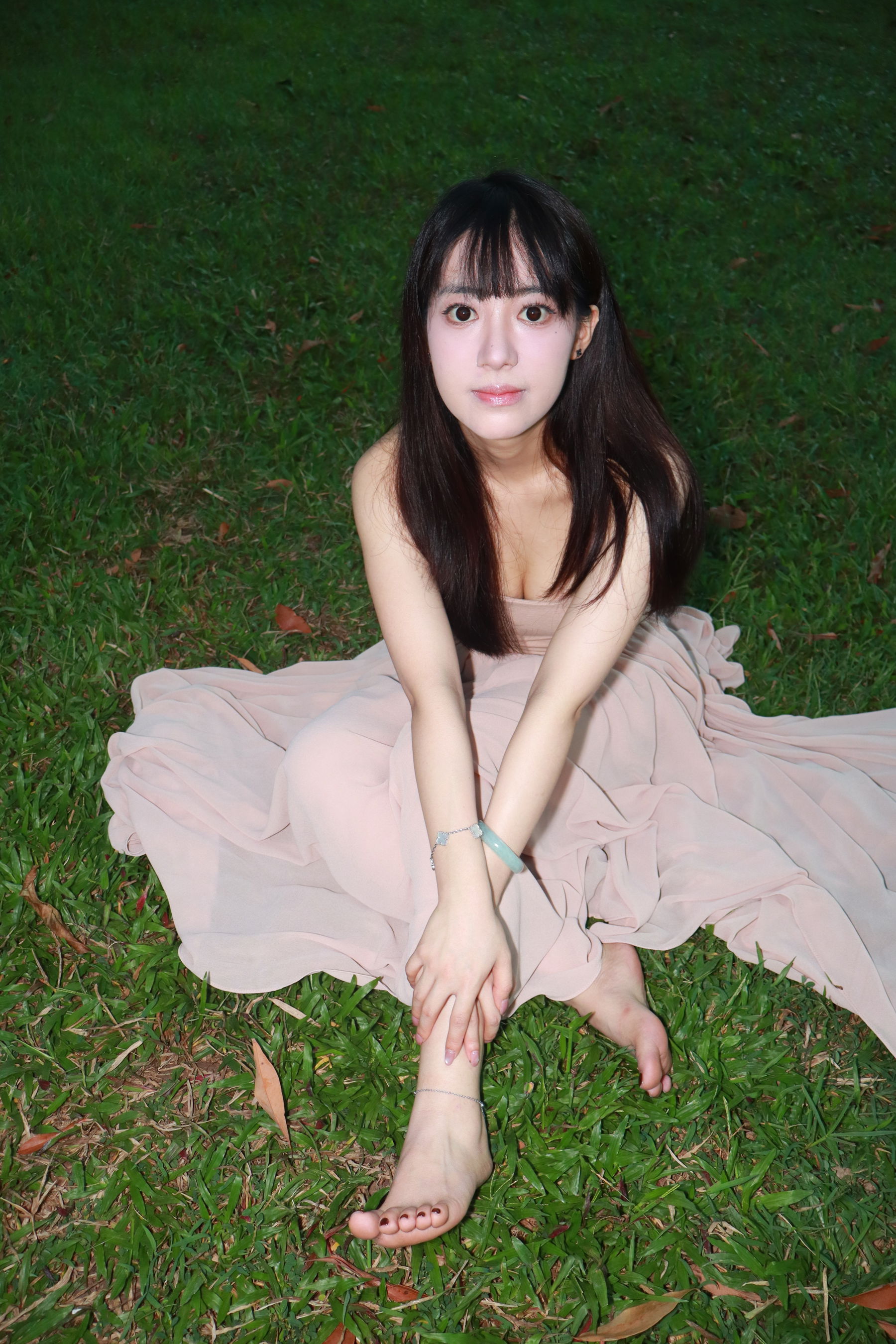 个人约拍 - 20号作品 超高颜值短裙学生妹小姐姐/(333P)