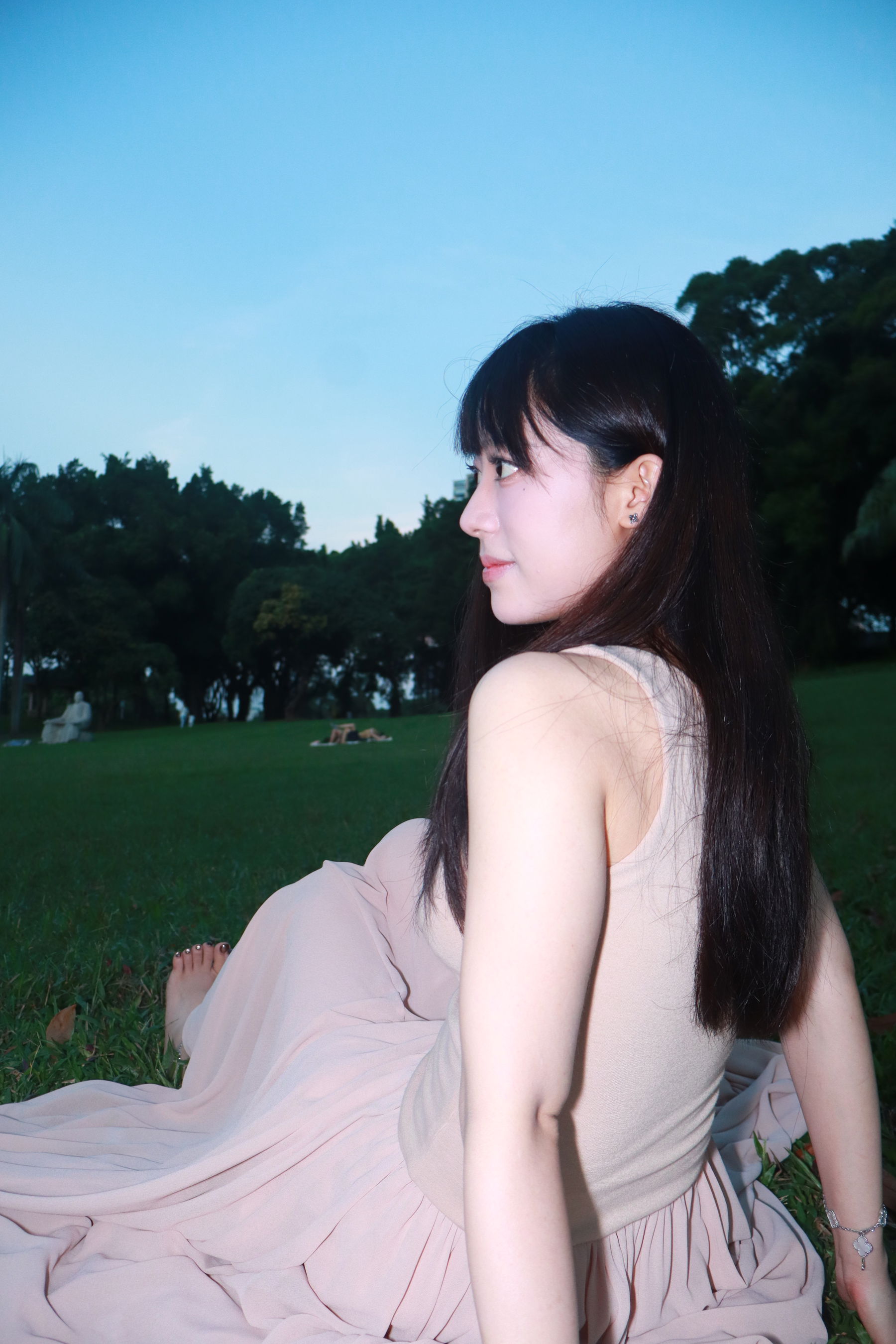 个人约拍 - 20号作品 超高颜值短裙学生妹小姐姐/(333P)