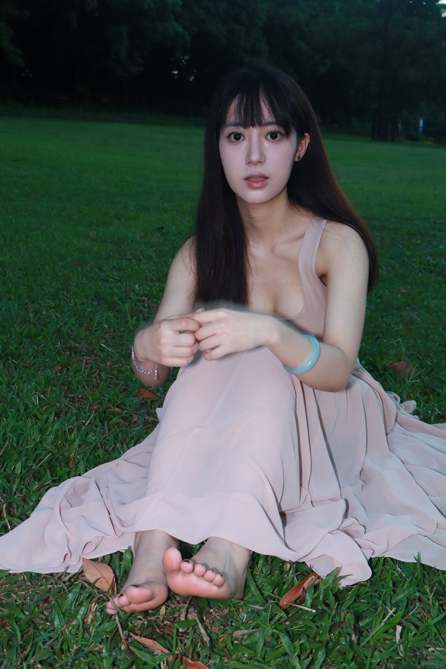 个人约拍 - 20号作品 超高颜值短裙学生妹小姐姐/(333P)