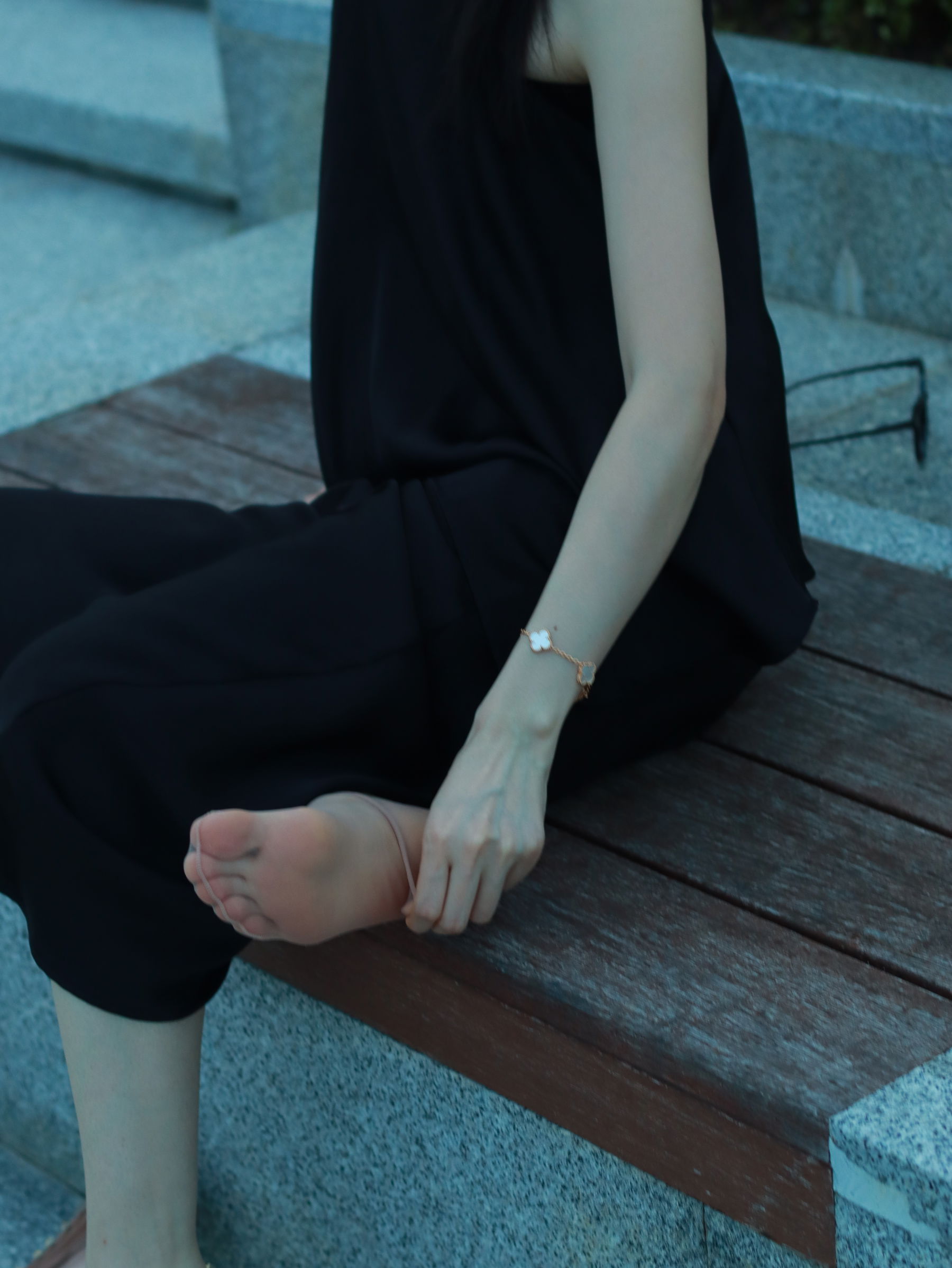 个人约拍 - 18号作品 02框眼镜小妹/(258P)