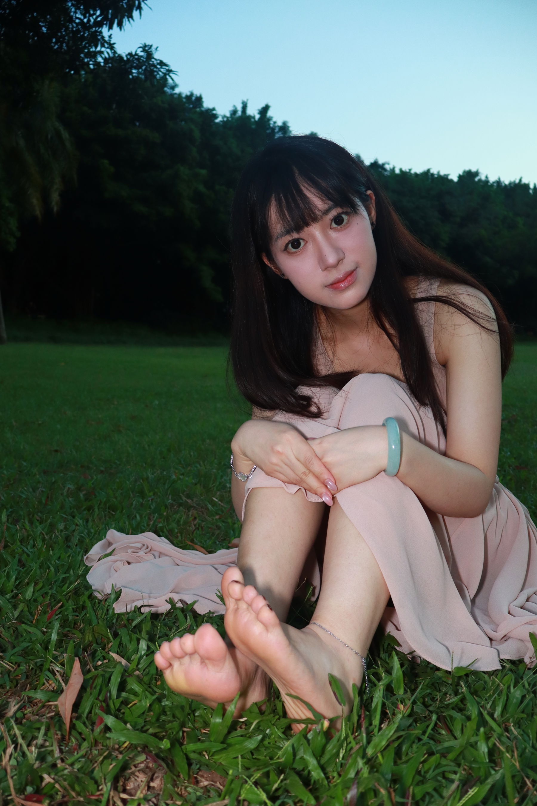 个人约拍 - 20号作品 超高颜值短裙学生妹小姐姐/(333P)