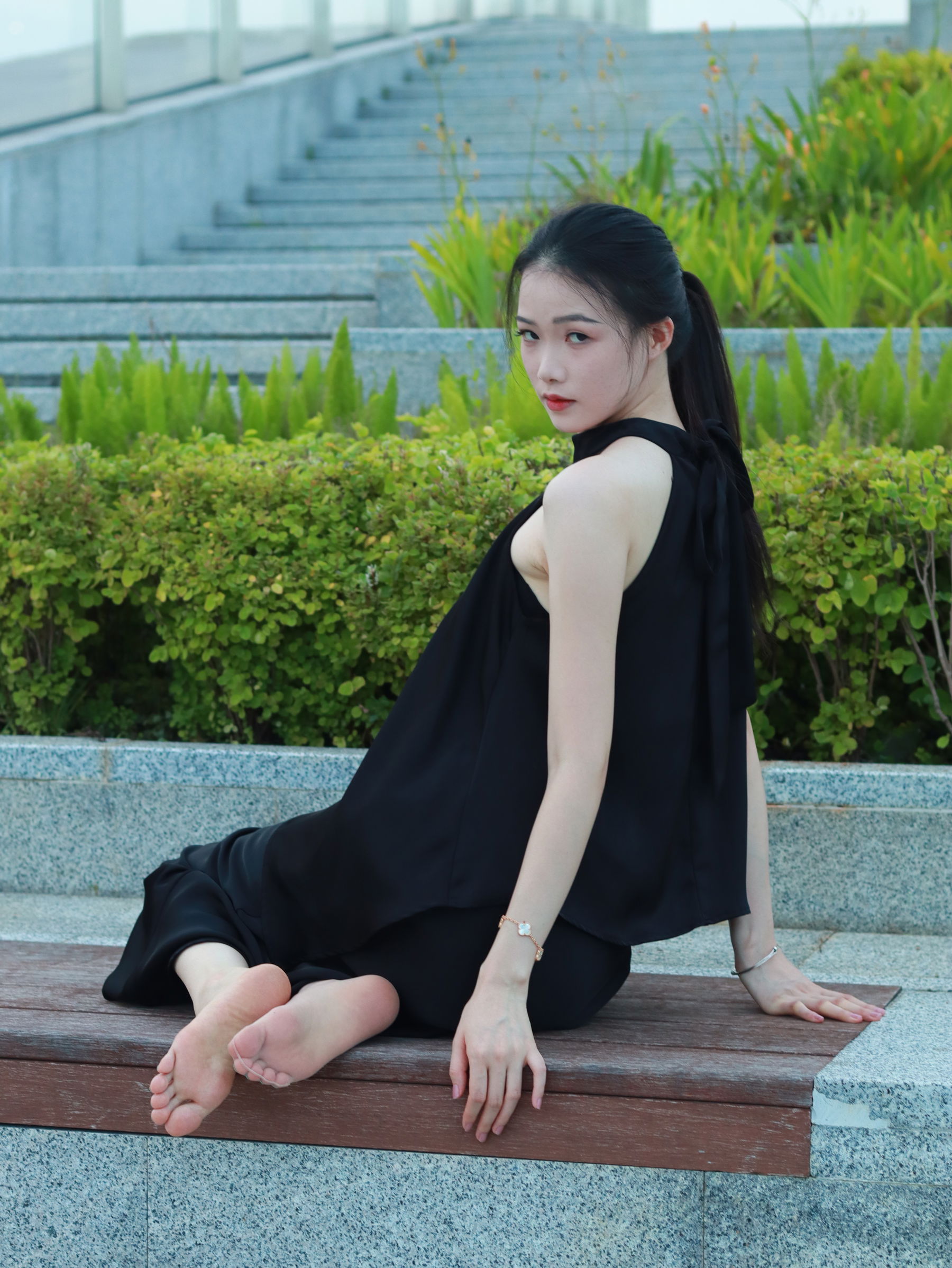 个人约拍 - 18号作品 02框眼镜小妹/(258P)