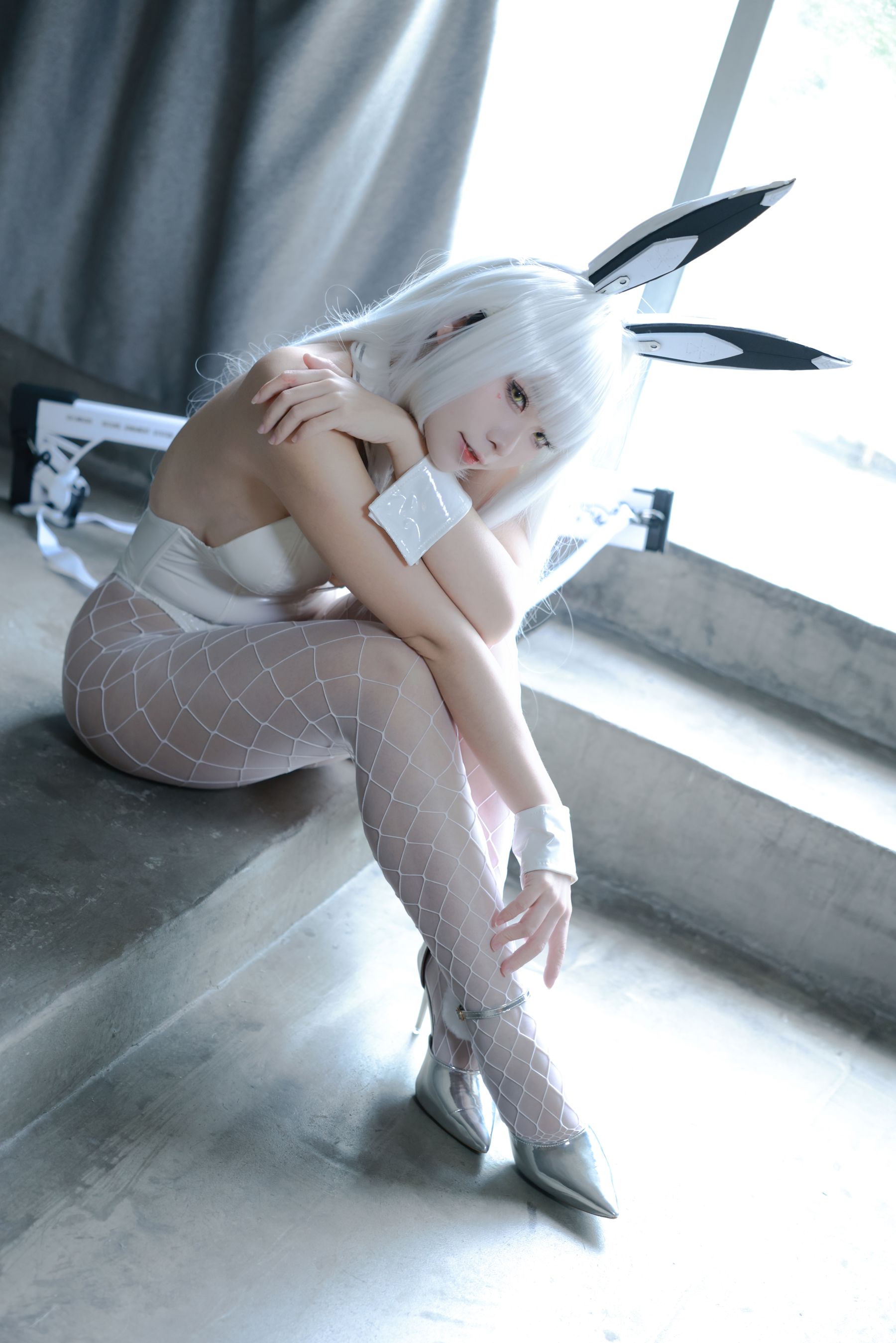 动漫博主 G44不会受伤 - 布兰儿兔女郎/(51P)