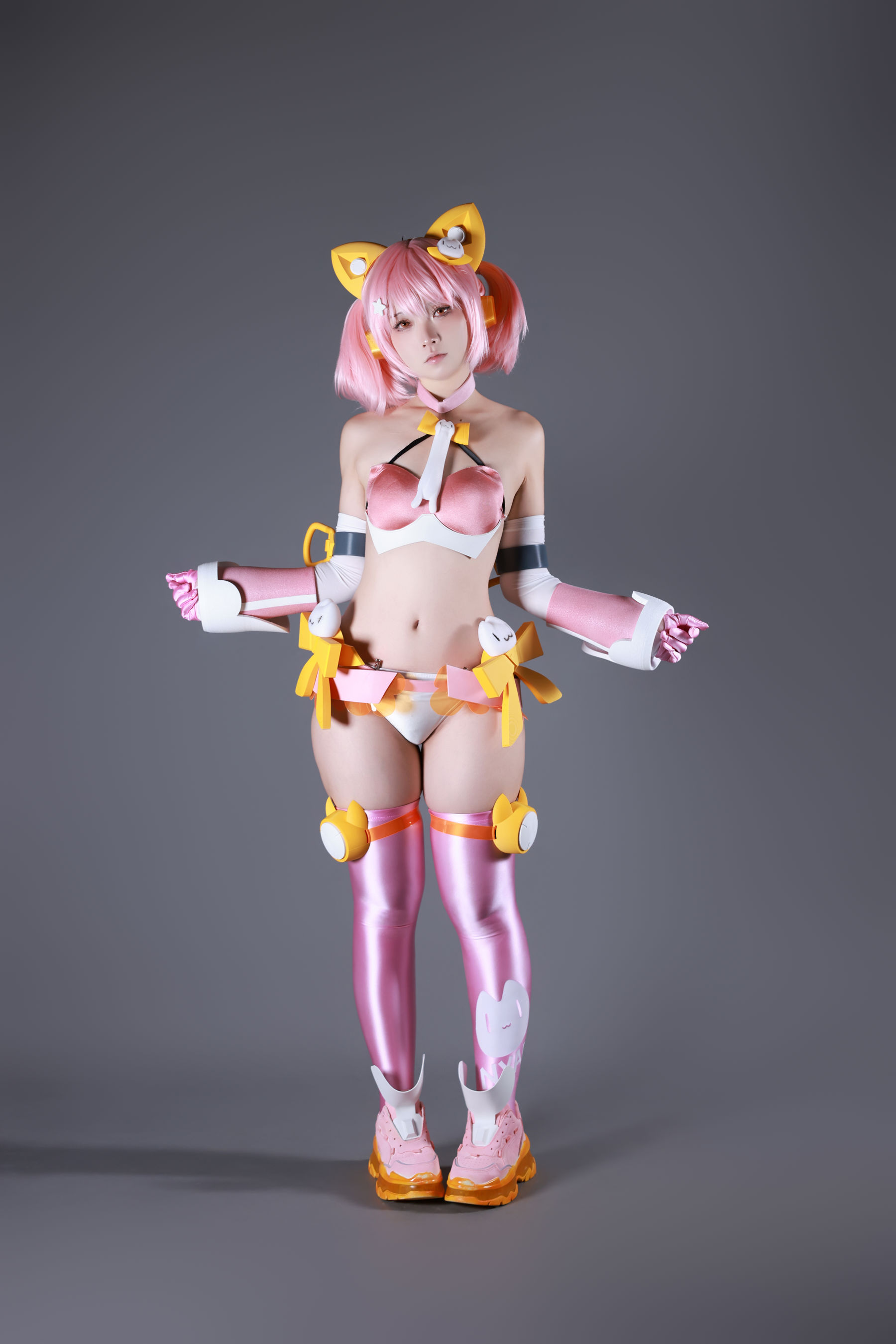 动漫博主 G44不会受伤 - 女神装置Puni Mofu猫猫/(54P)