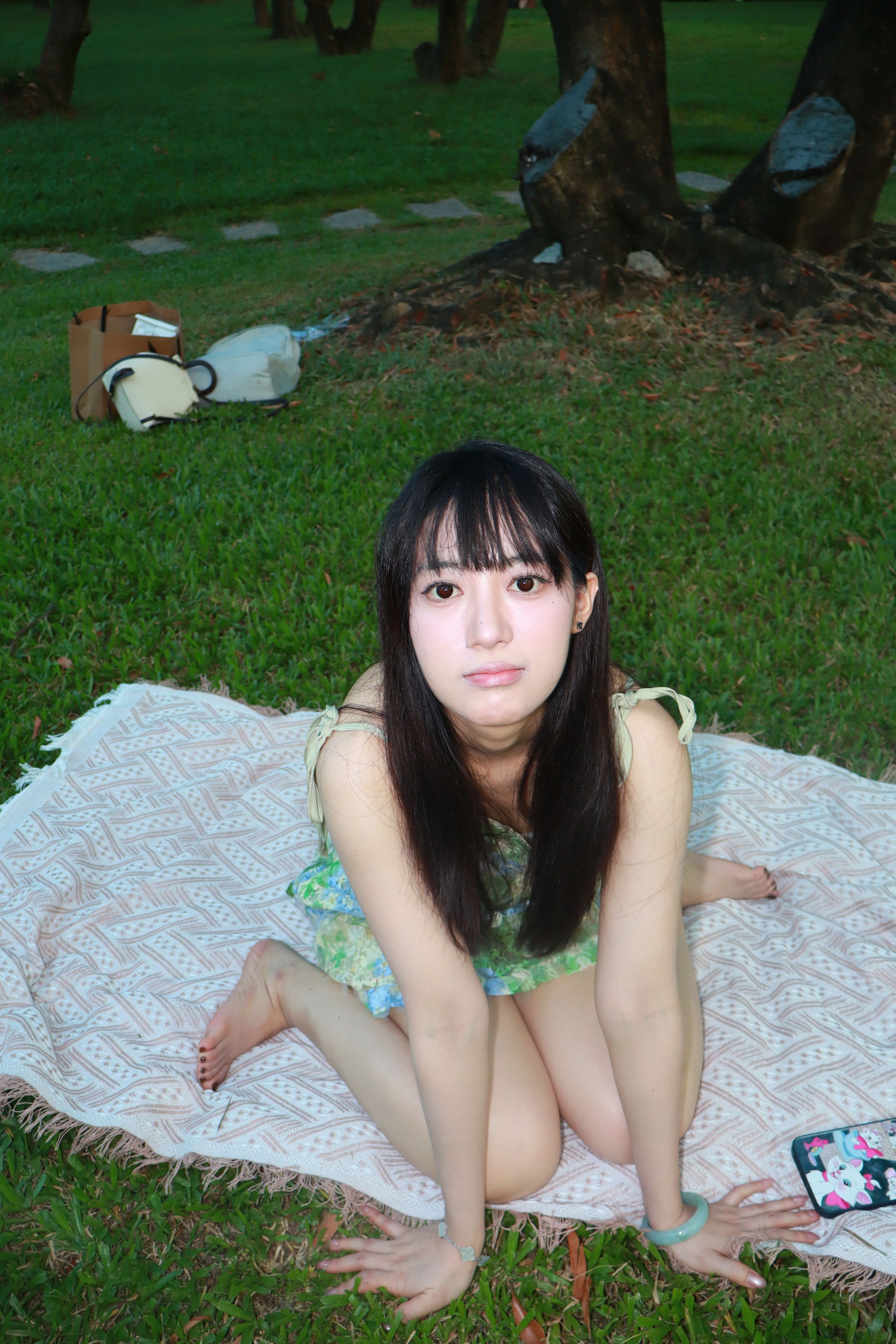 个人约拍 - 20号作品 超高颜值短裙学生妹小姐姐/(333P)