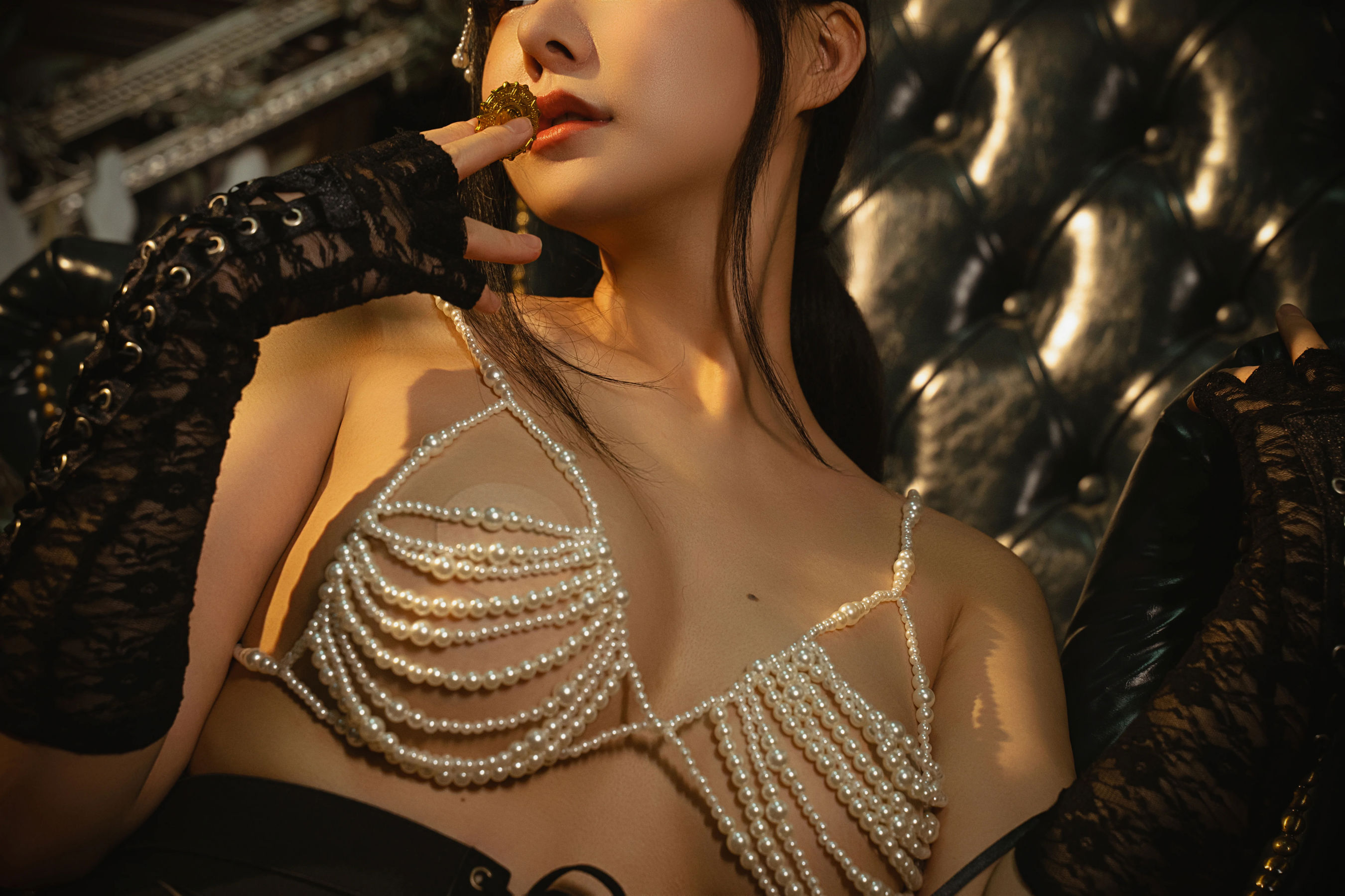 亚马逊鲶鱼 - 贵族法师/(127P)