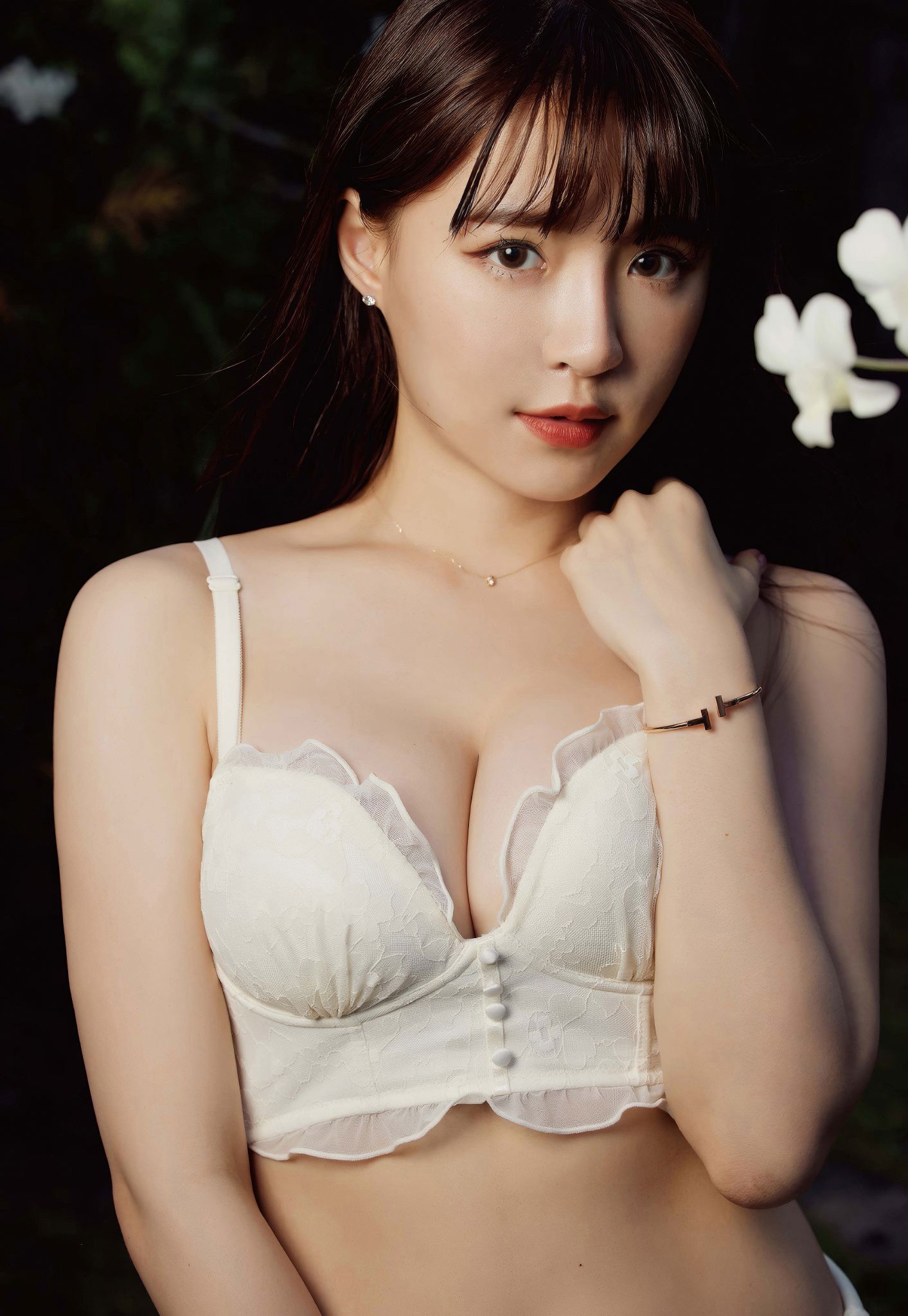 元元 - 吳婕安寫真書數位版/(159P)
