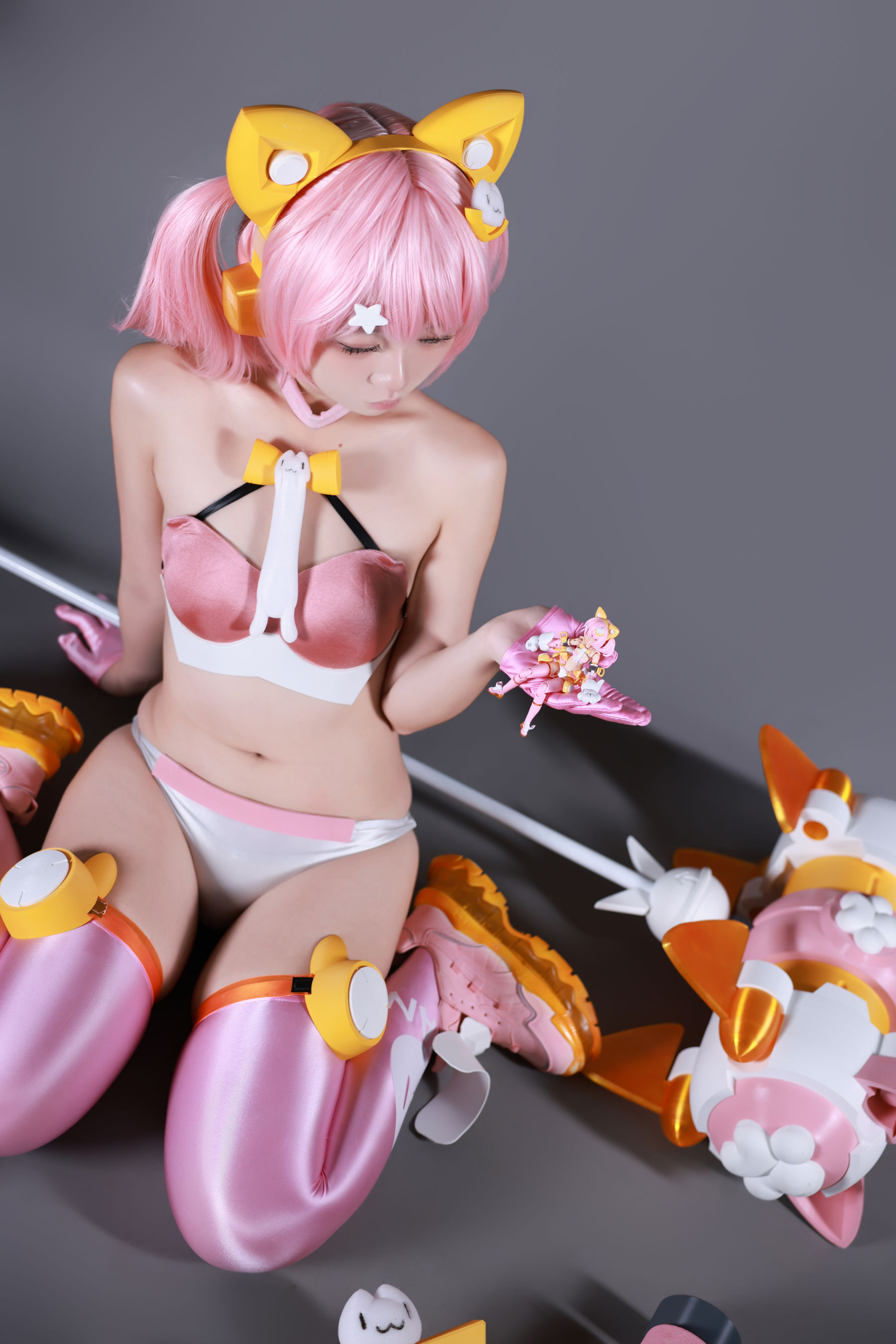 动漫博主 G44不会受伤 - 女神装置Puni Mofu猫猫/(54P)