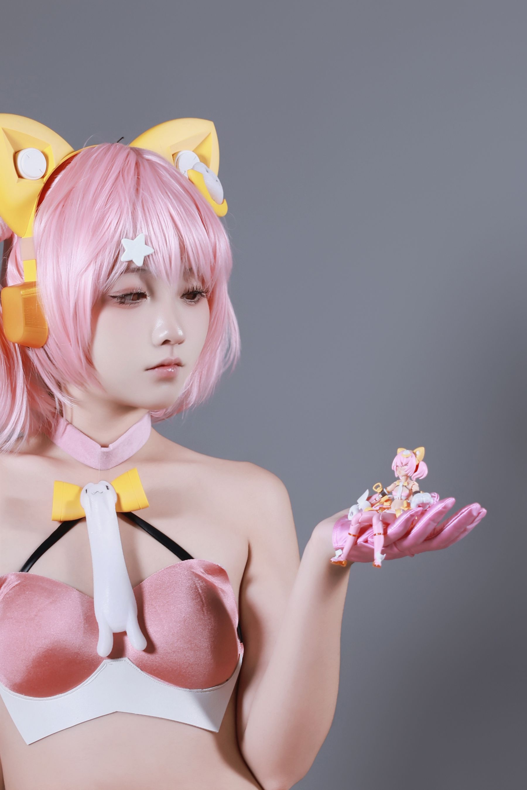 动漫博主 G44不会受伤 - 女神装置Puni Mofu猫猫/(54P)