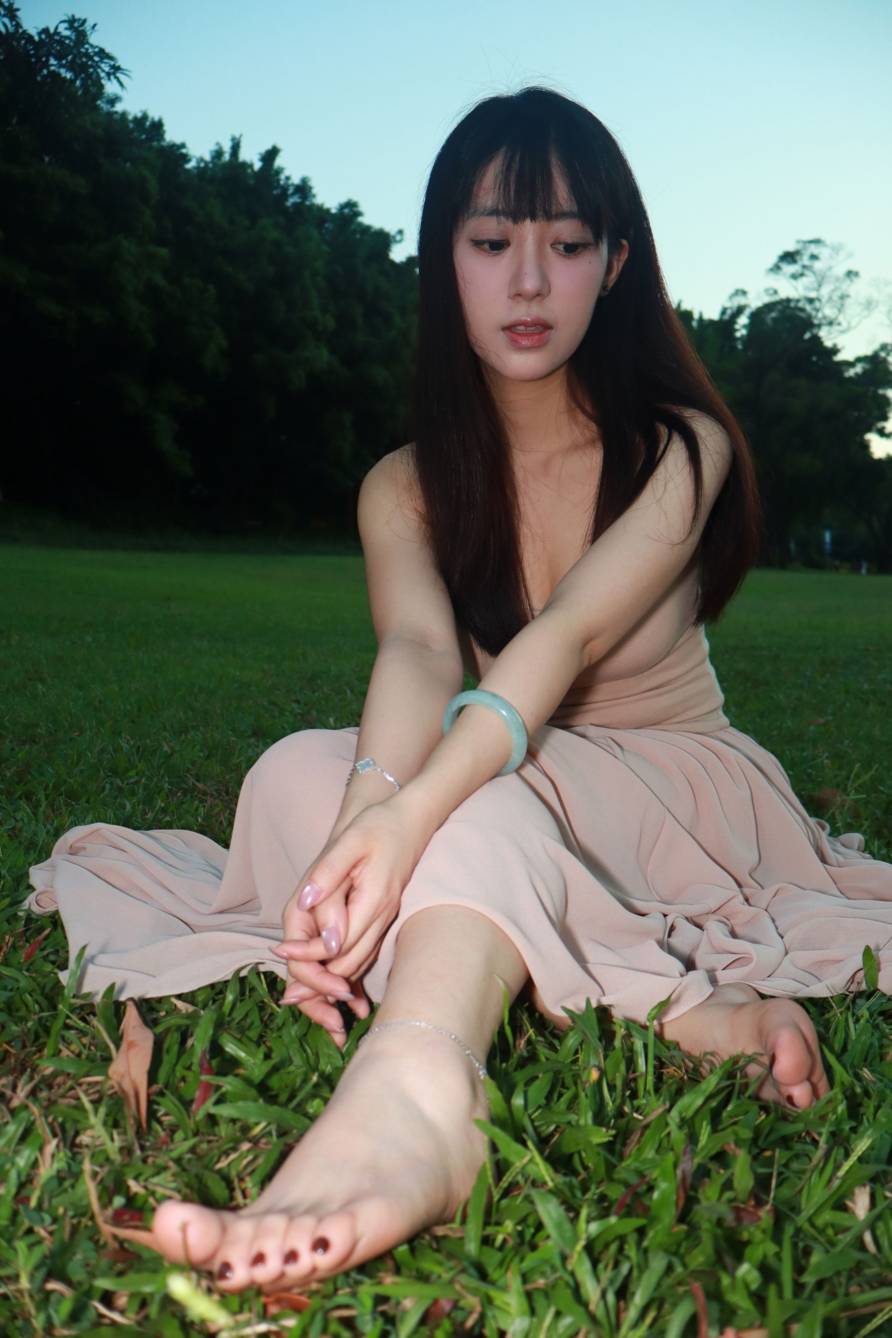 个人约拍 - 20号作品 超高颜值短裙学生妹小姐姐/(333P)