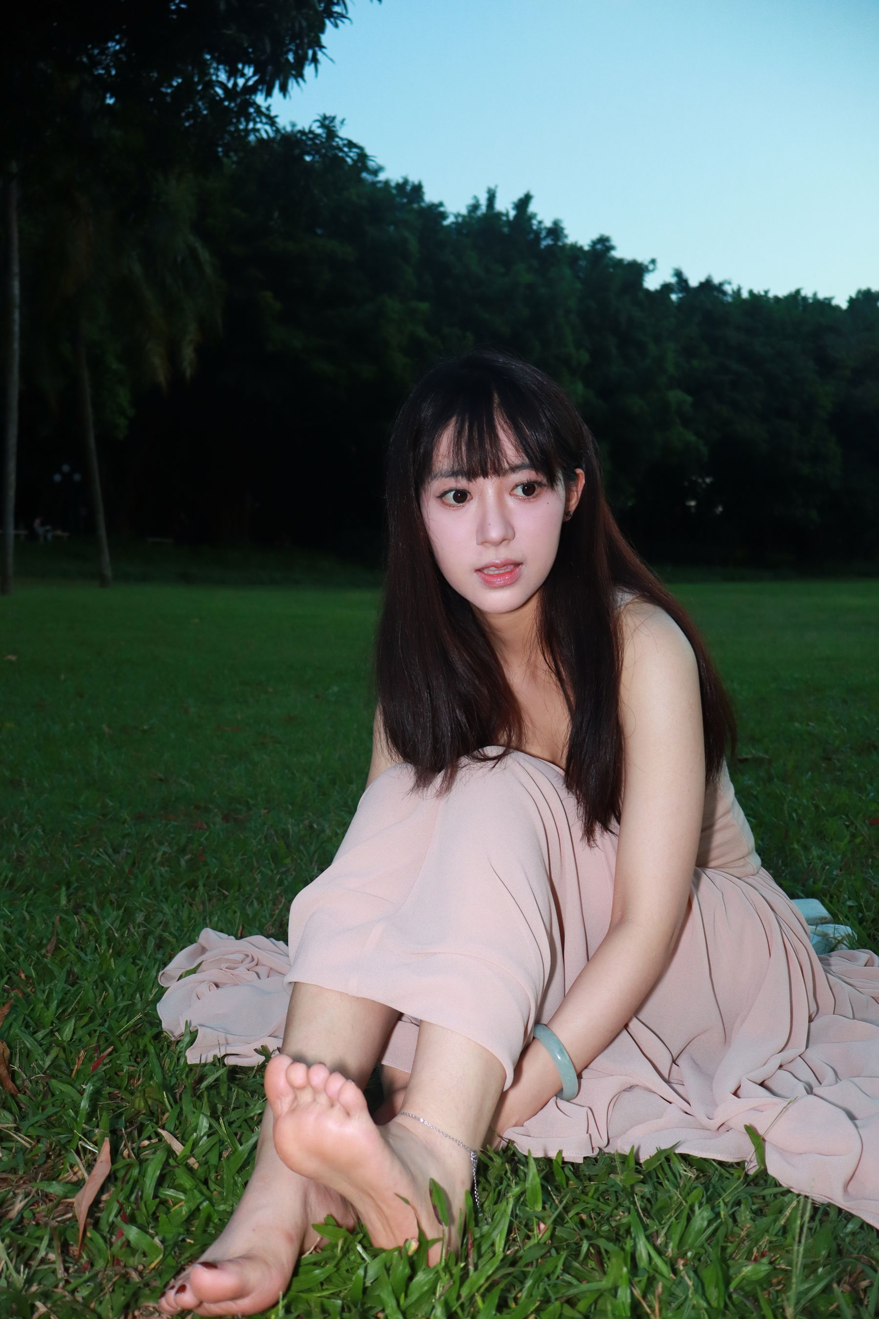 个人约拍 - 20号作品 超高颜值短裙学生妹小姐姐/(333P)