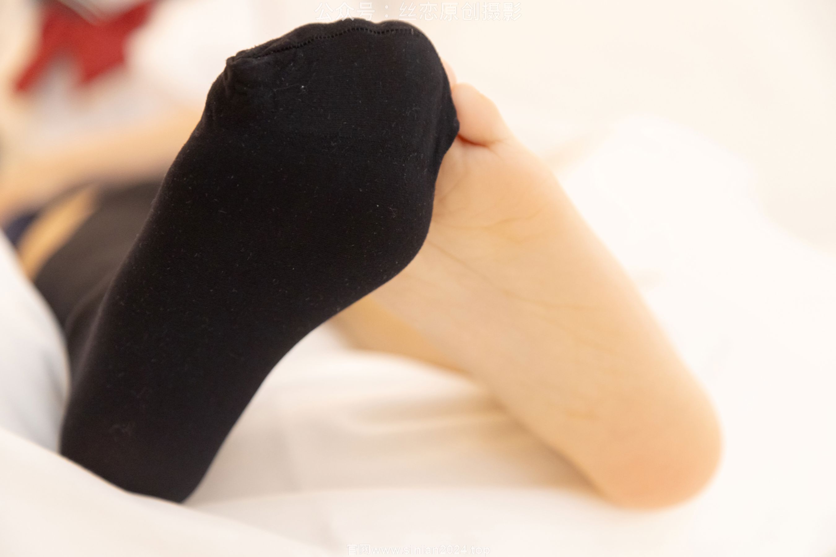 丝恋摄影 No.003 泡芙-厚黑丝 小皮鞋 水手服/(166P)