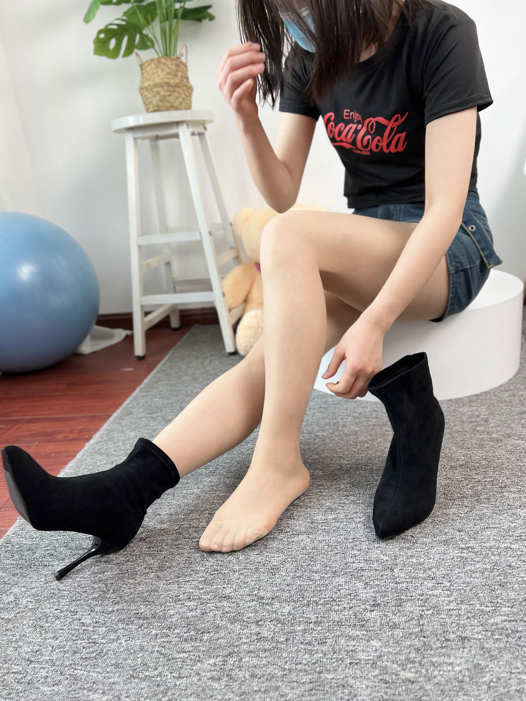 三禾摄影 No.075 牛仔裙 肉丝 短靴/(258P)