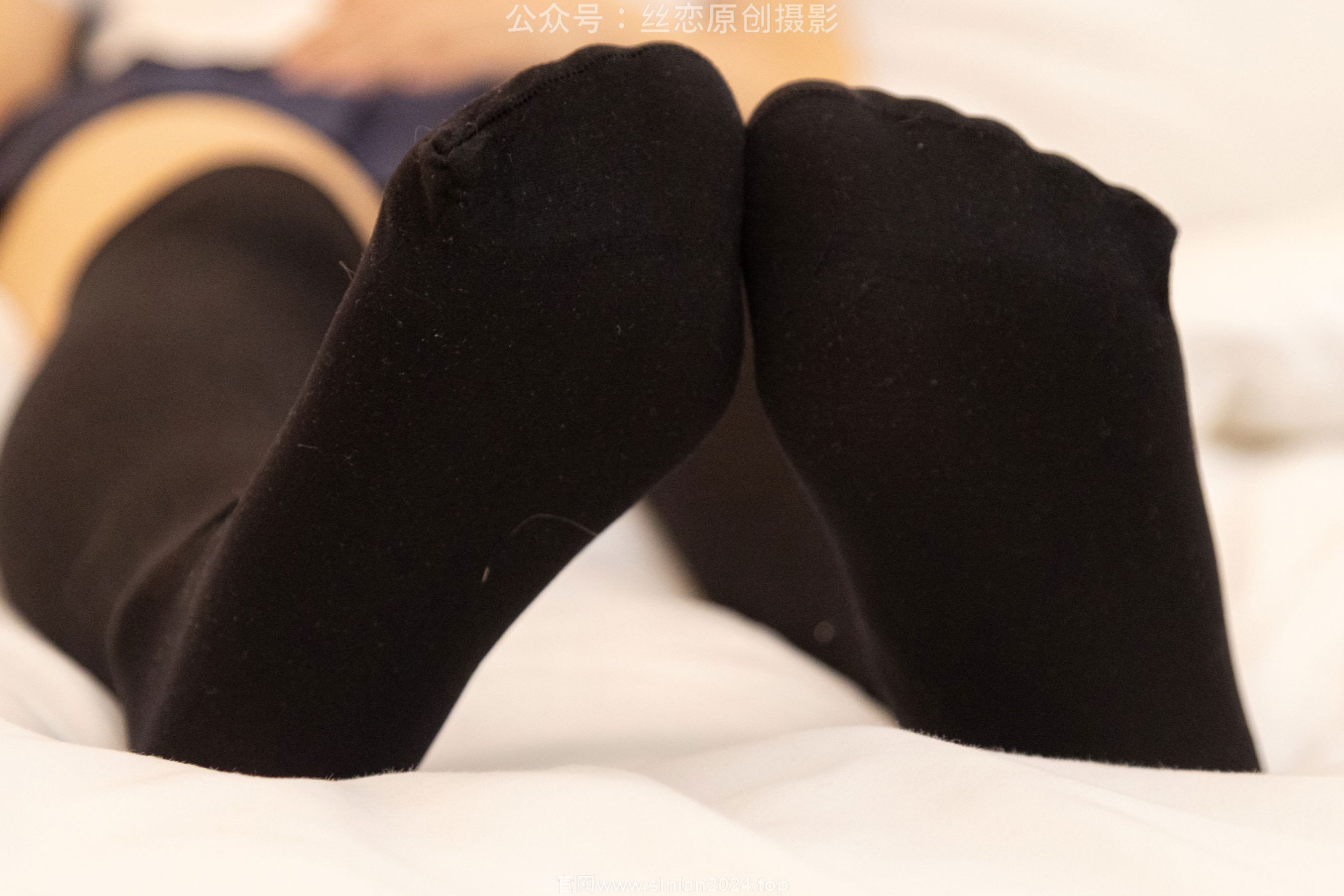 丝恋摄影 No.003 泡芙-厚黑丝 小皮鞋 水手服/(166P)