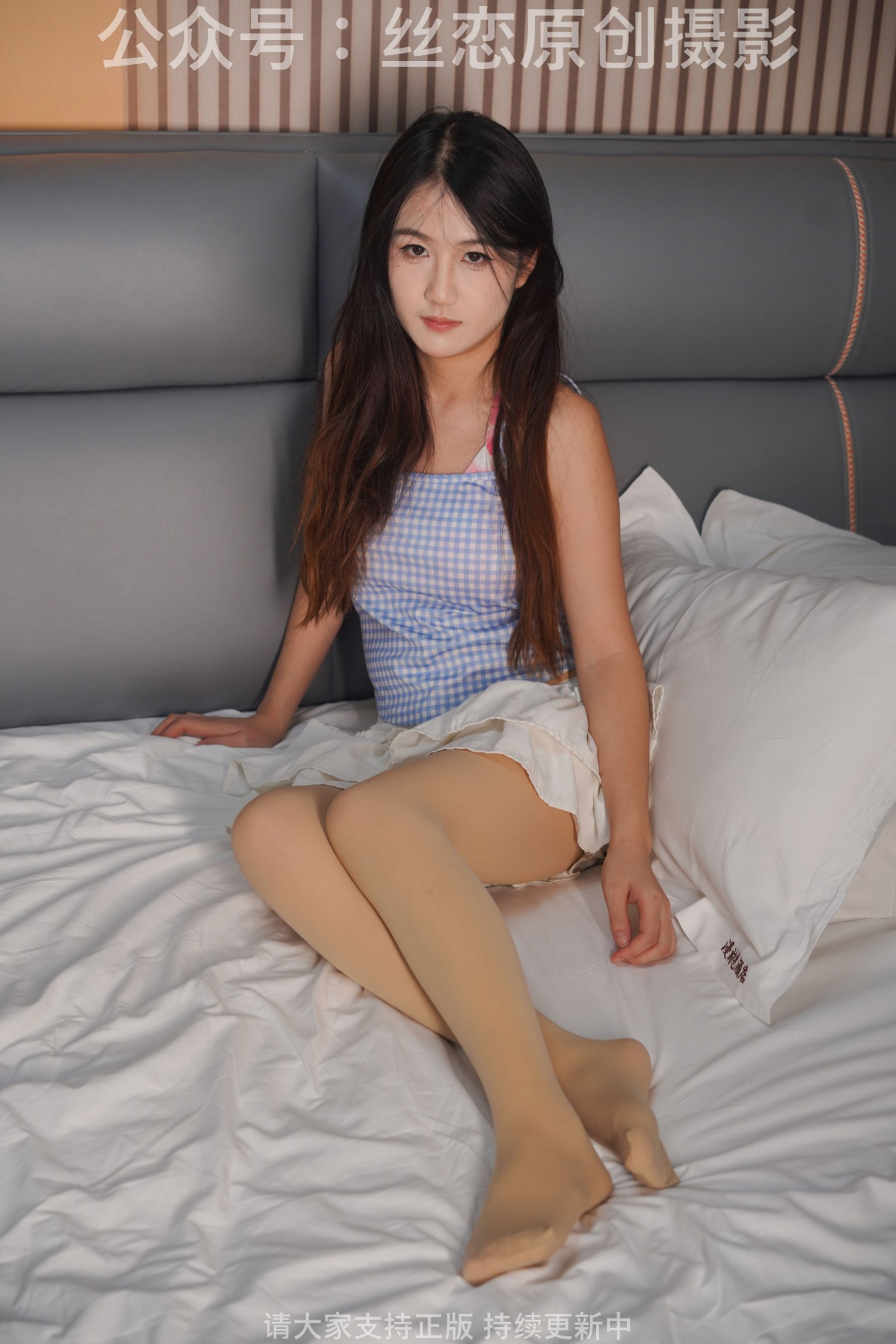 丝恋摄影 No.004 幺幺-厚肉丝 小皮鞋 碎花裙/(159P)