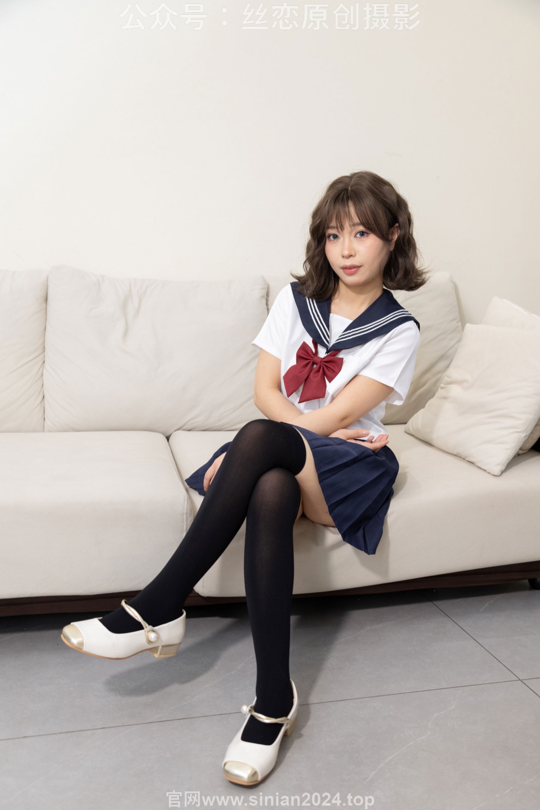 丝恋摄影 No.003 泡芙-厚黑丝 小皮鞋 水手服/(166P)