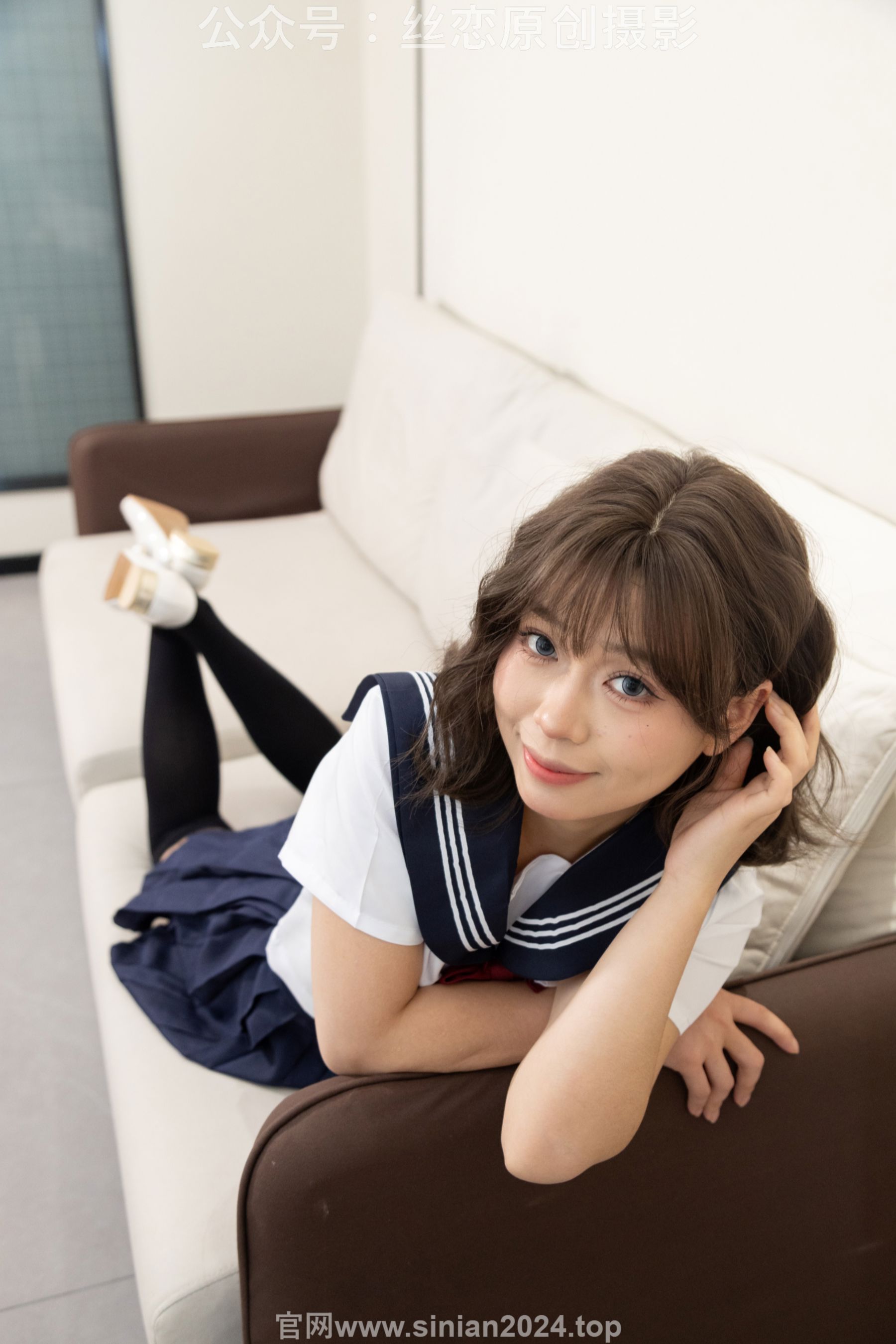 丝恋摄影 No.003 泡芙-厚黑丝 小皮鞋 水手服/(166P)
