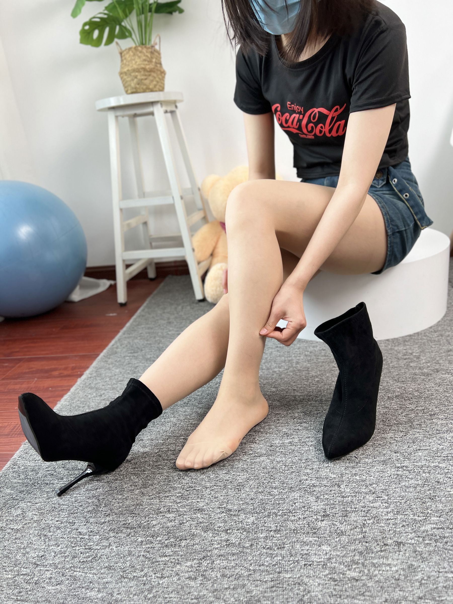 三禾摄影 No.075 牛仔裙 肉丝 短靴/(258P)