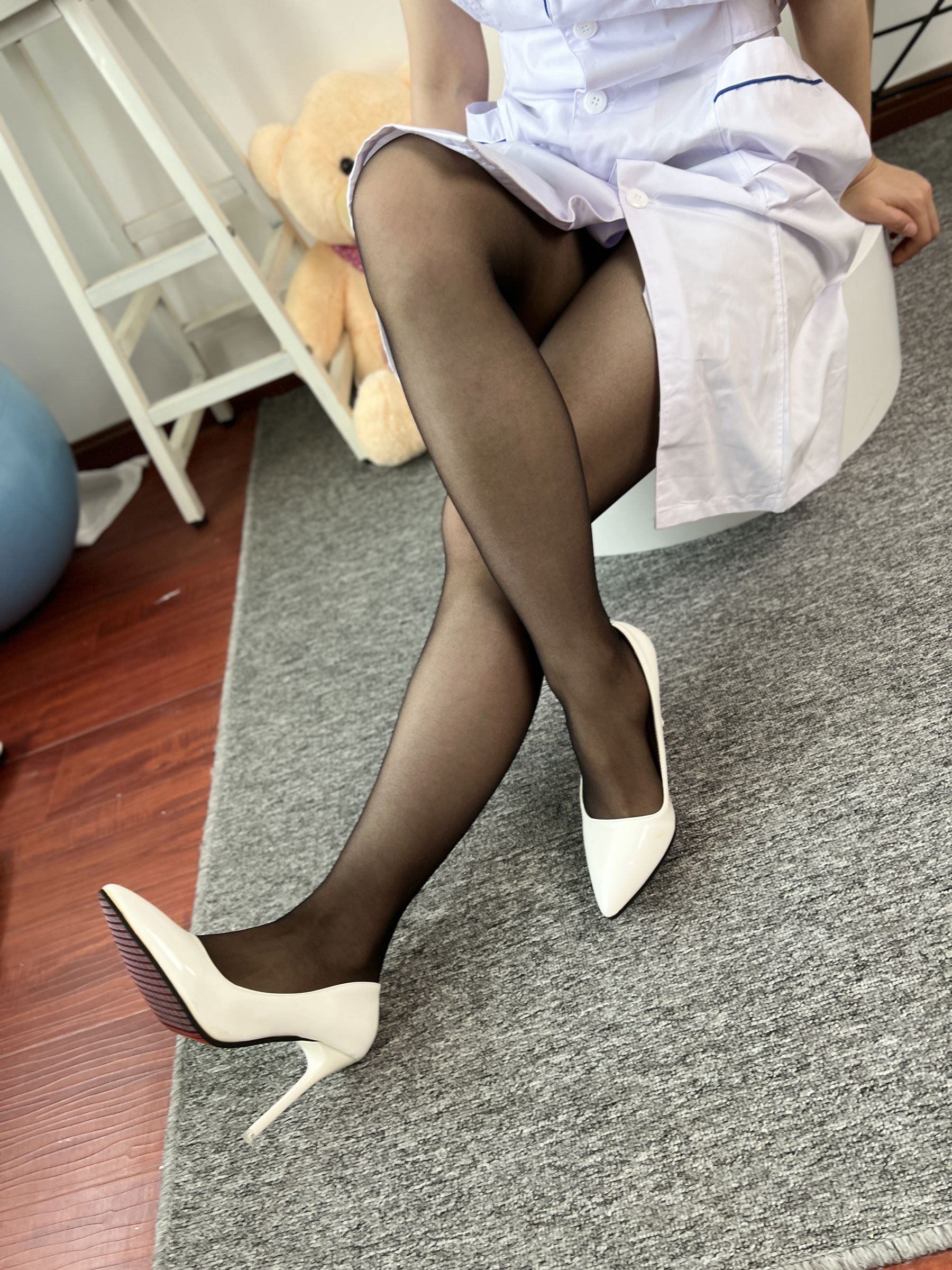 三禾摄影 No.073 护士服 黑丝 高跟/(289P)