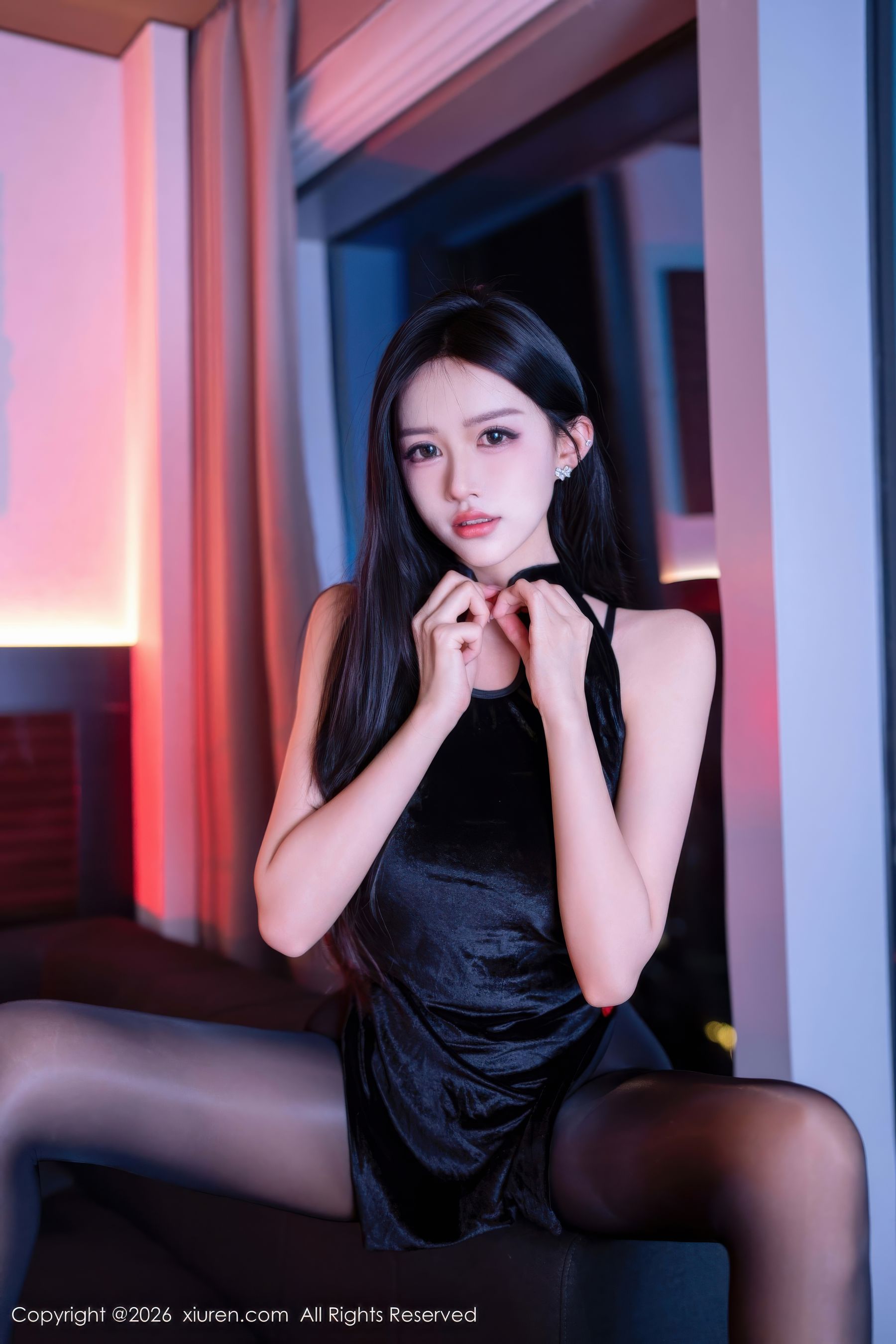 [秀人XiuRen] 2026.01.30 No.11300 shelly诗莉/(75P)