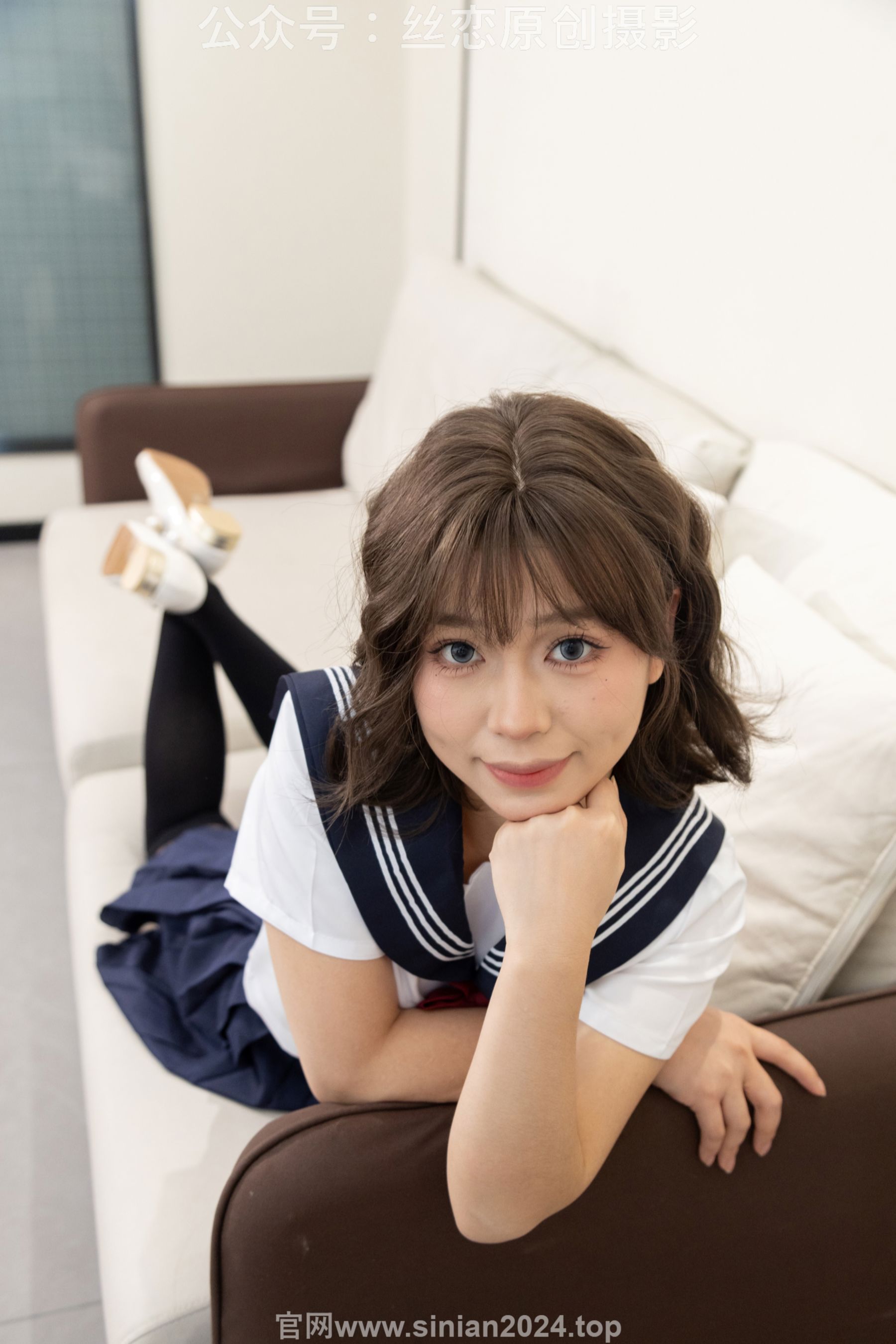丝恋摄影 No.003 泡芙-厚黑丝 小皮鞋 水手服/(166P)