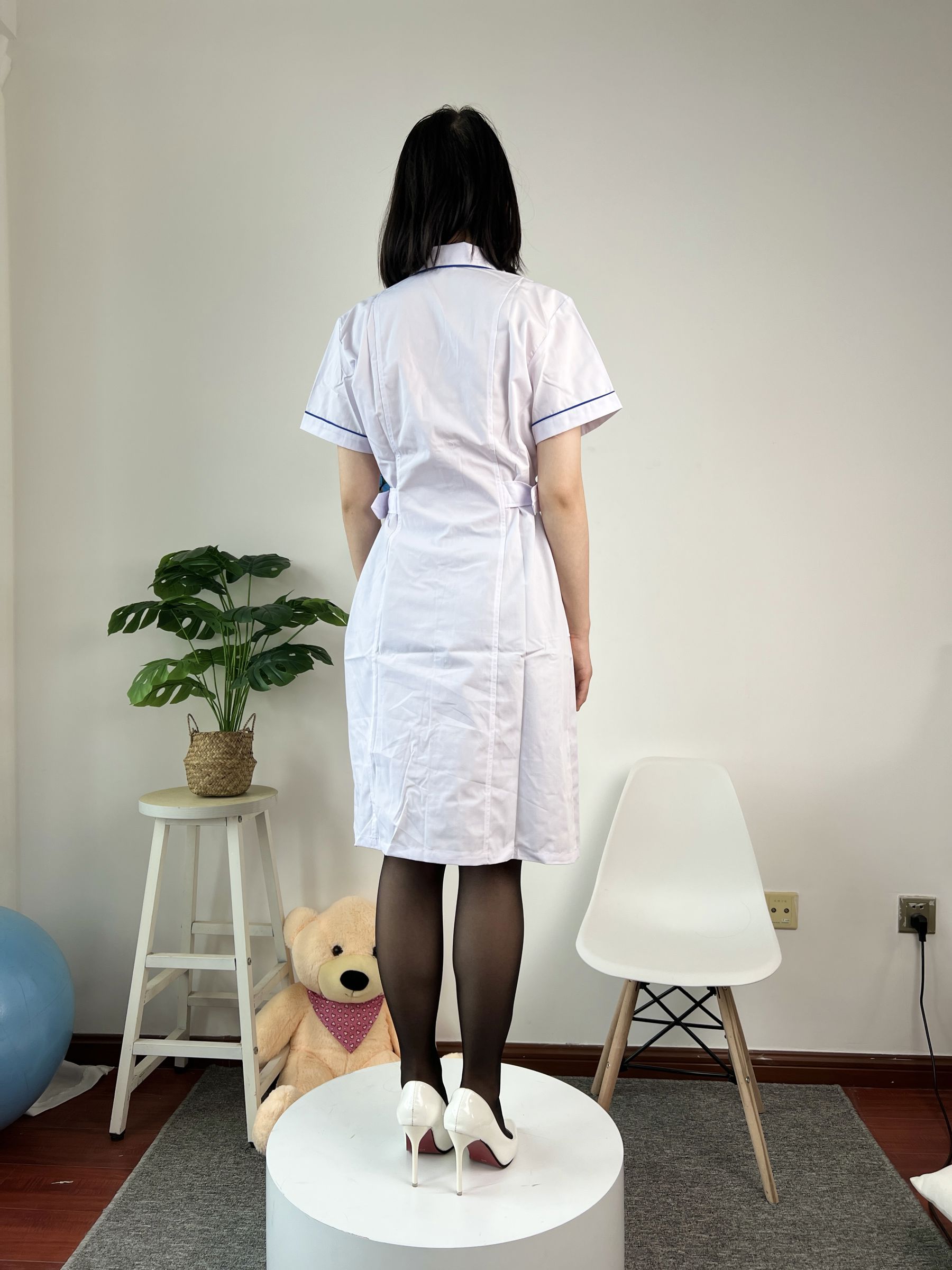 三禾摄影 No.073 护士服 黑丝 高跟/(289P)