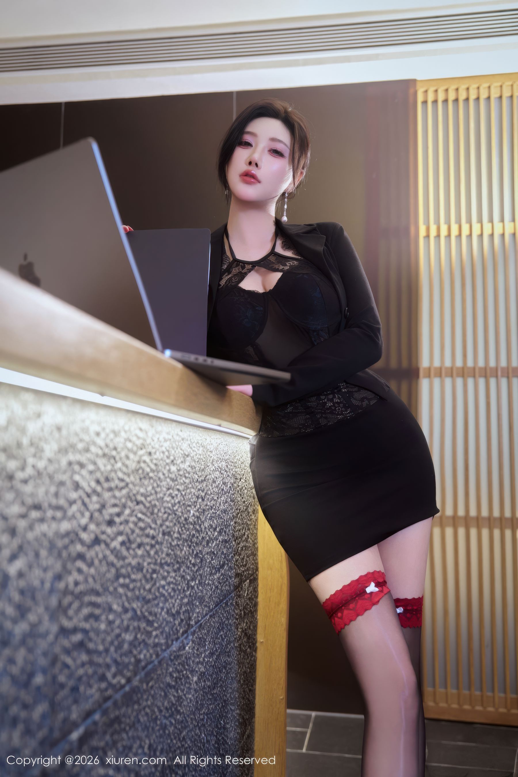 [秀人XiuRen] 2026.01.14 No.11230 杨晨晨/(75P)