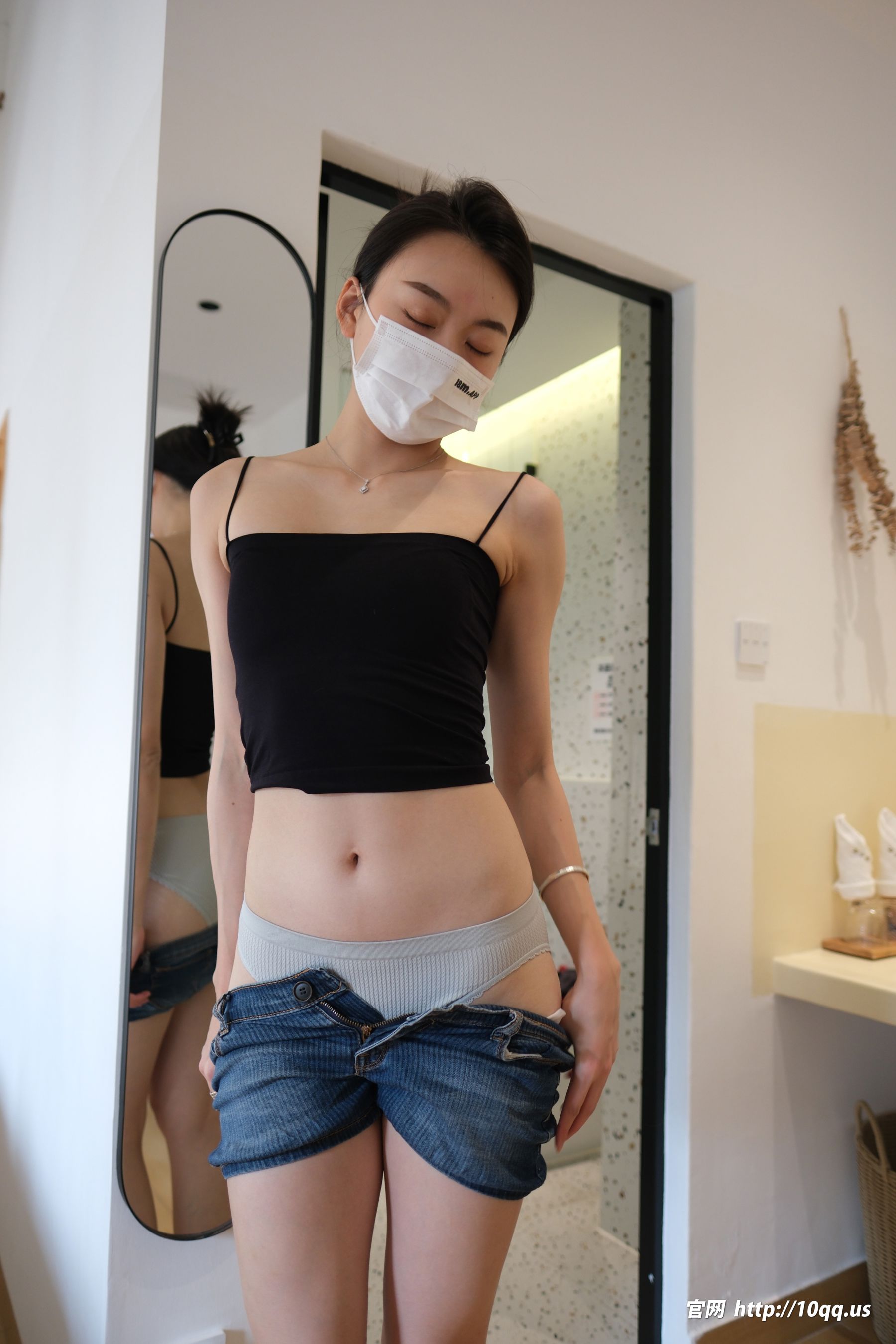 [ROSI写真] 口罩系列 2025.04.18 NO.3232/(114P)