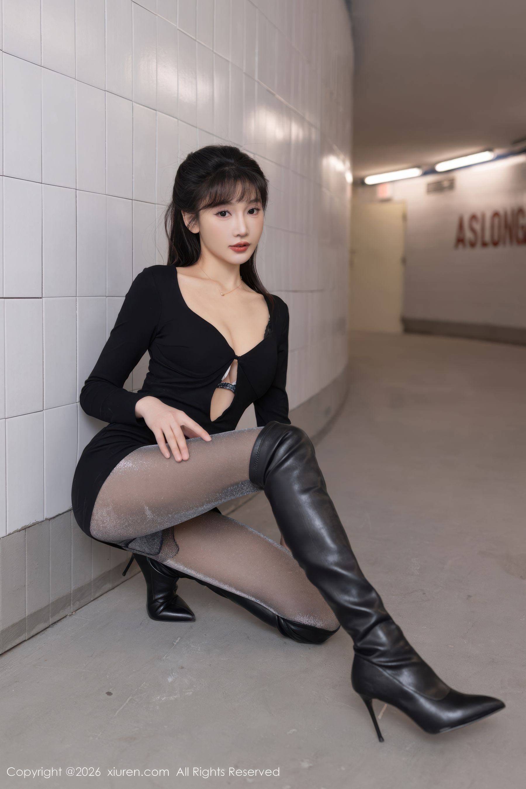[秀人XiuRen] 2026.01.15 No.11236 陆萱萱/(76P)