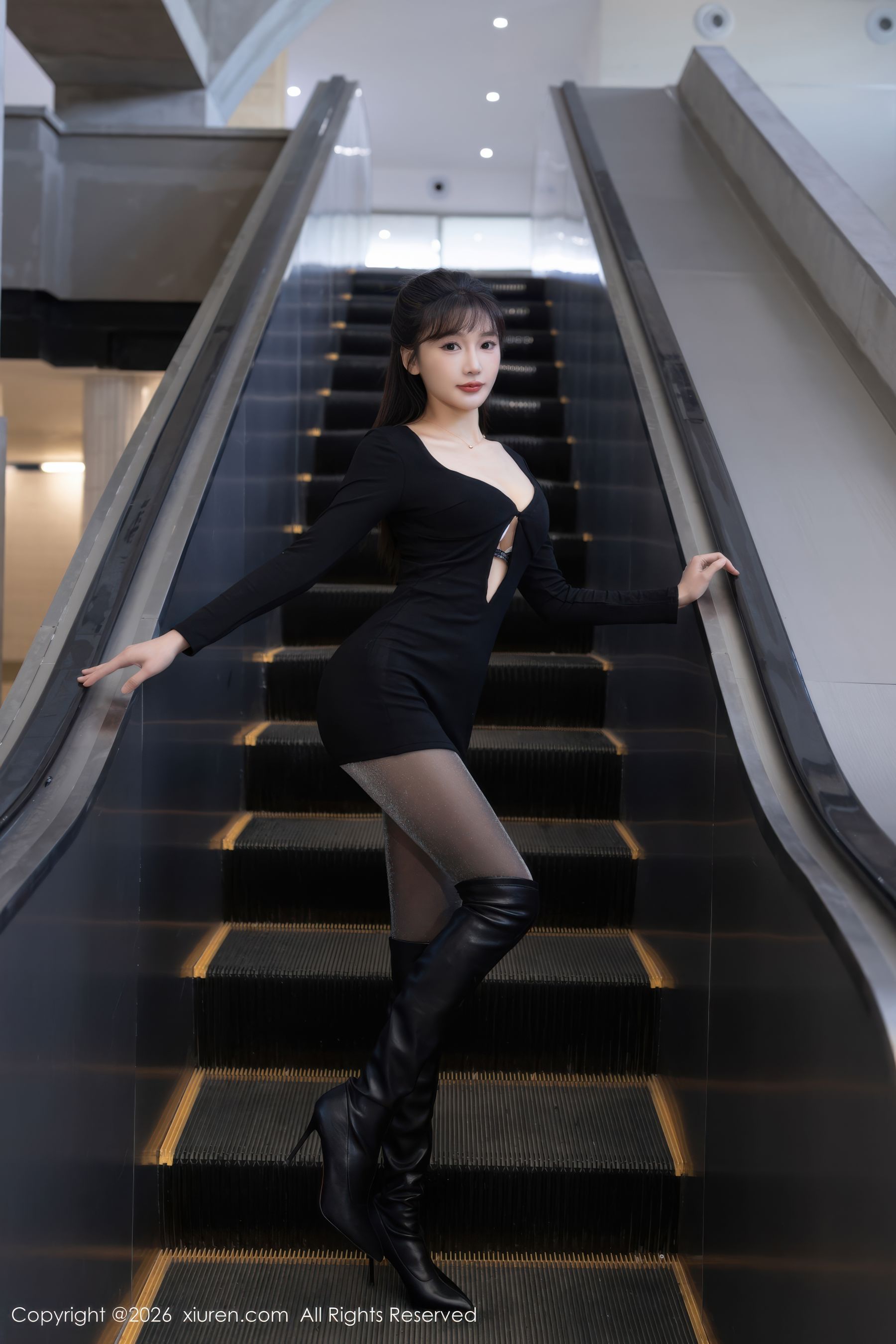 [秀人XiuRen] 2026.01.15 No.11236 陆萱萱/(76P)