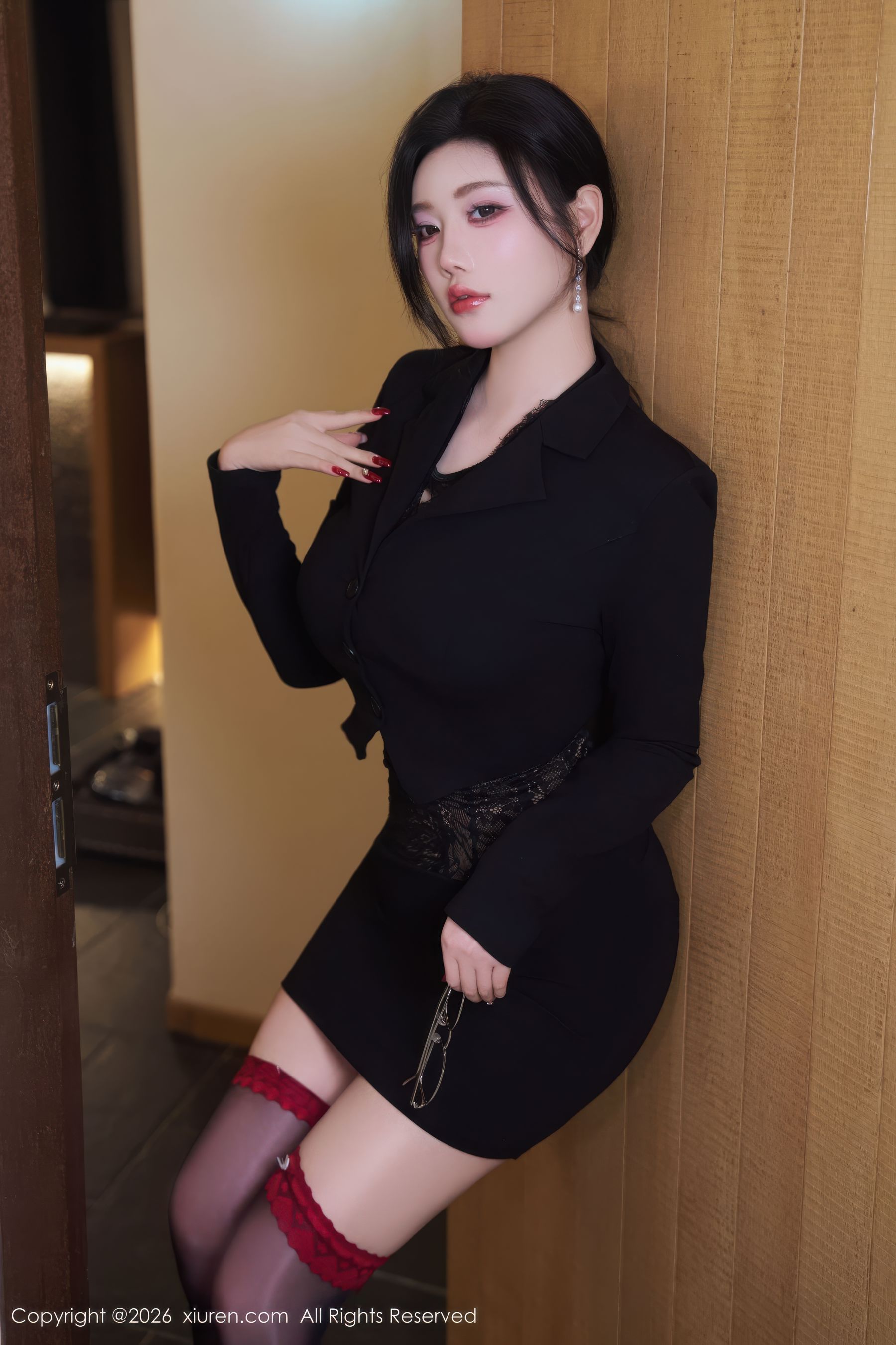 [秀人XiuRen] 2026.01.14 No.11230 杨晨晨/(75P)