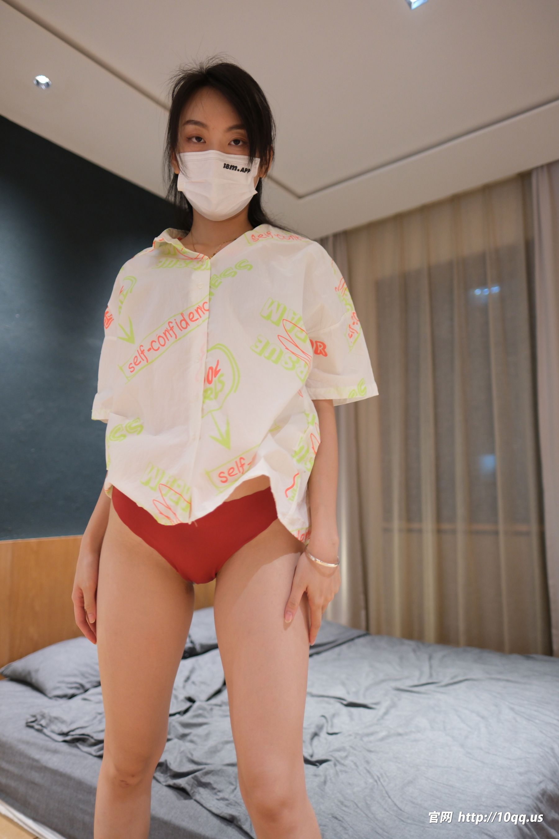 [ROSI写真] 口罩系列 2025.02.22 NO.3177/(96P)