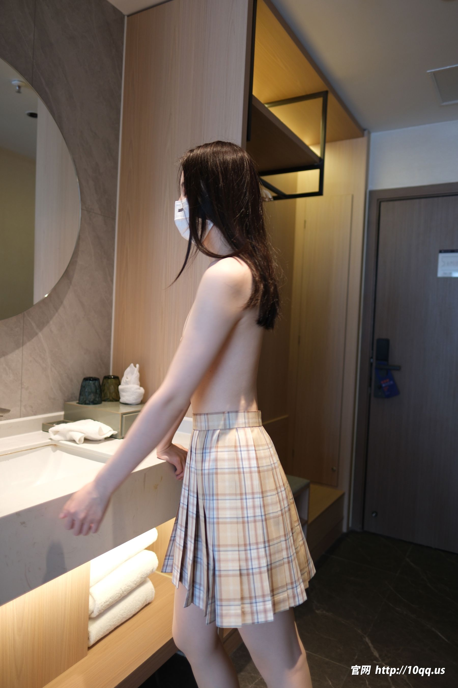 [ROSI写真] 口罩系列 2025.03.22 NO.3205/(78P)