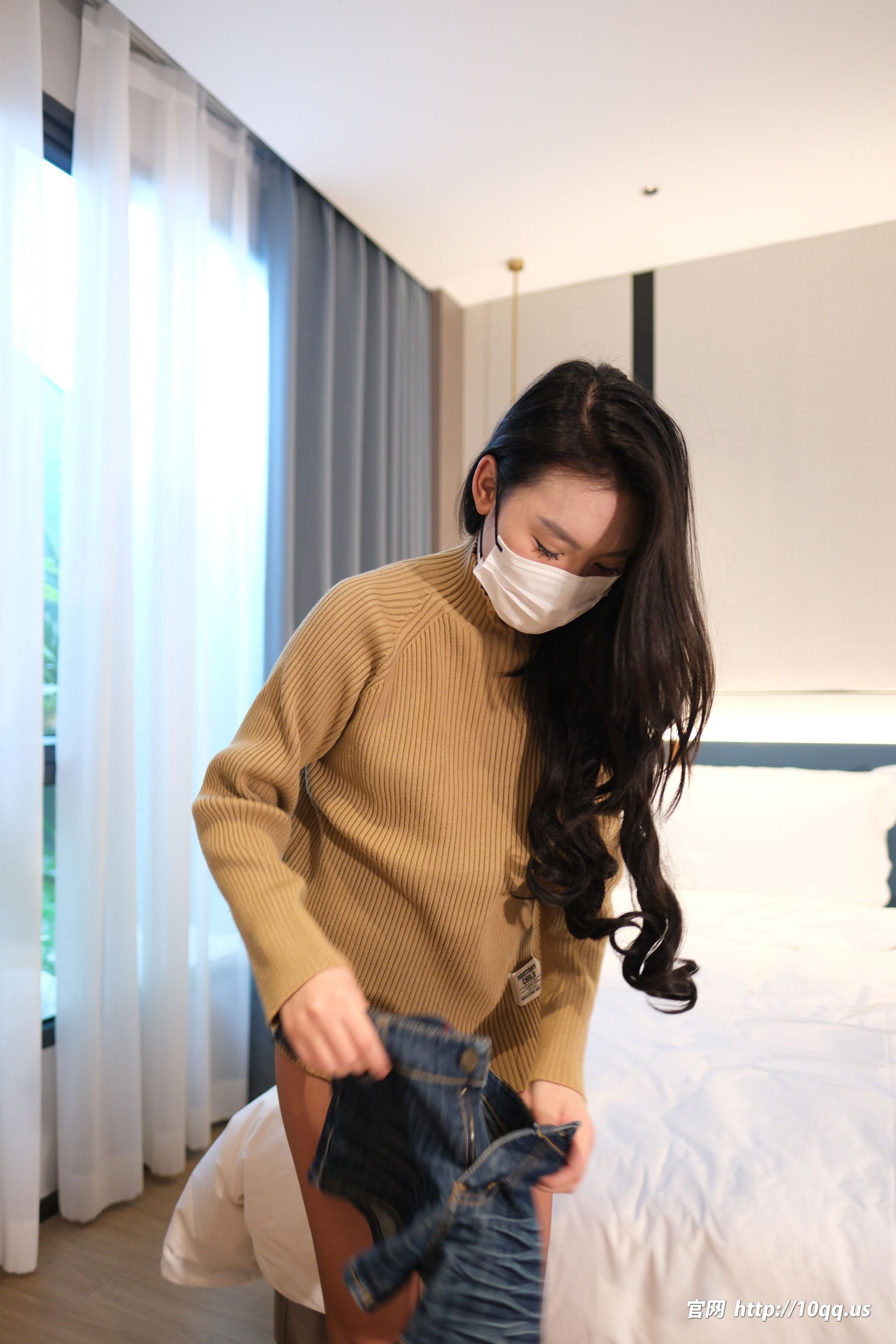 [ROSI写真] 口罩系列 2025.03.02 NO.3185/(70P)